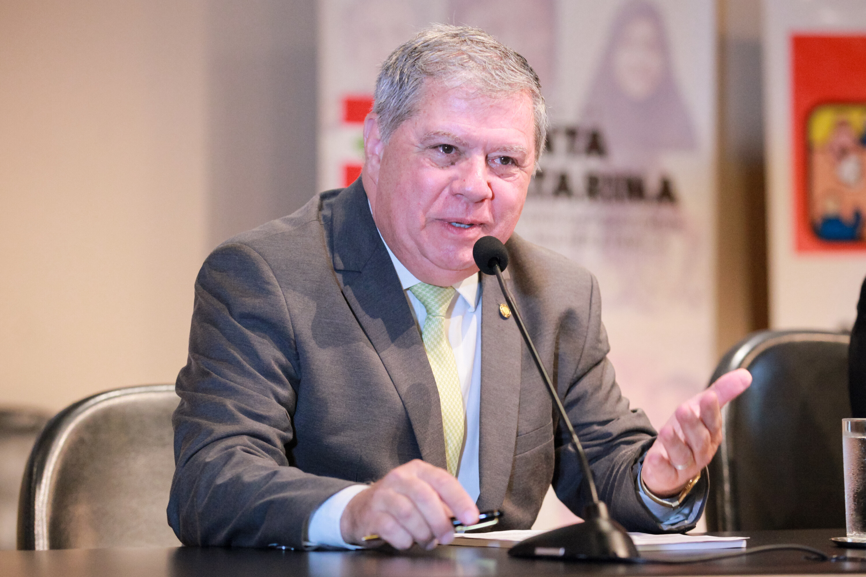 Deputado Mário Motta (PSD), membro da Comissão de Defesa da Pessoa Idosa da Alesc.
