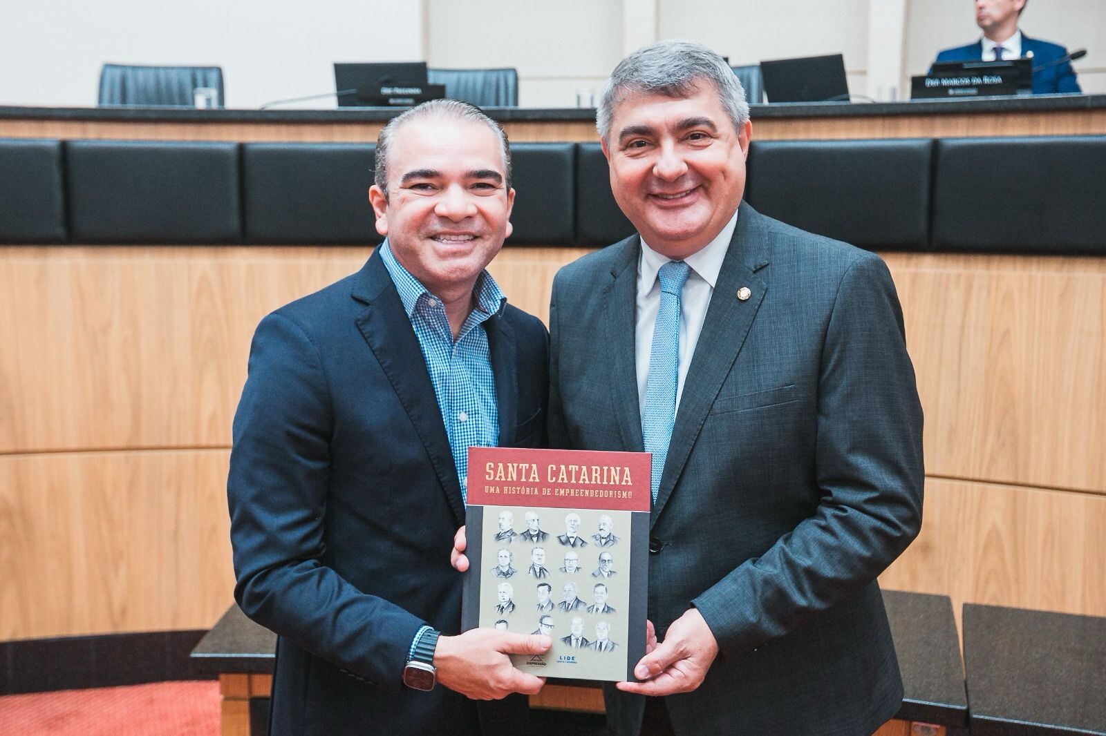Empresário Delton Batista e deputado Antídio Lunelli