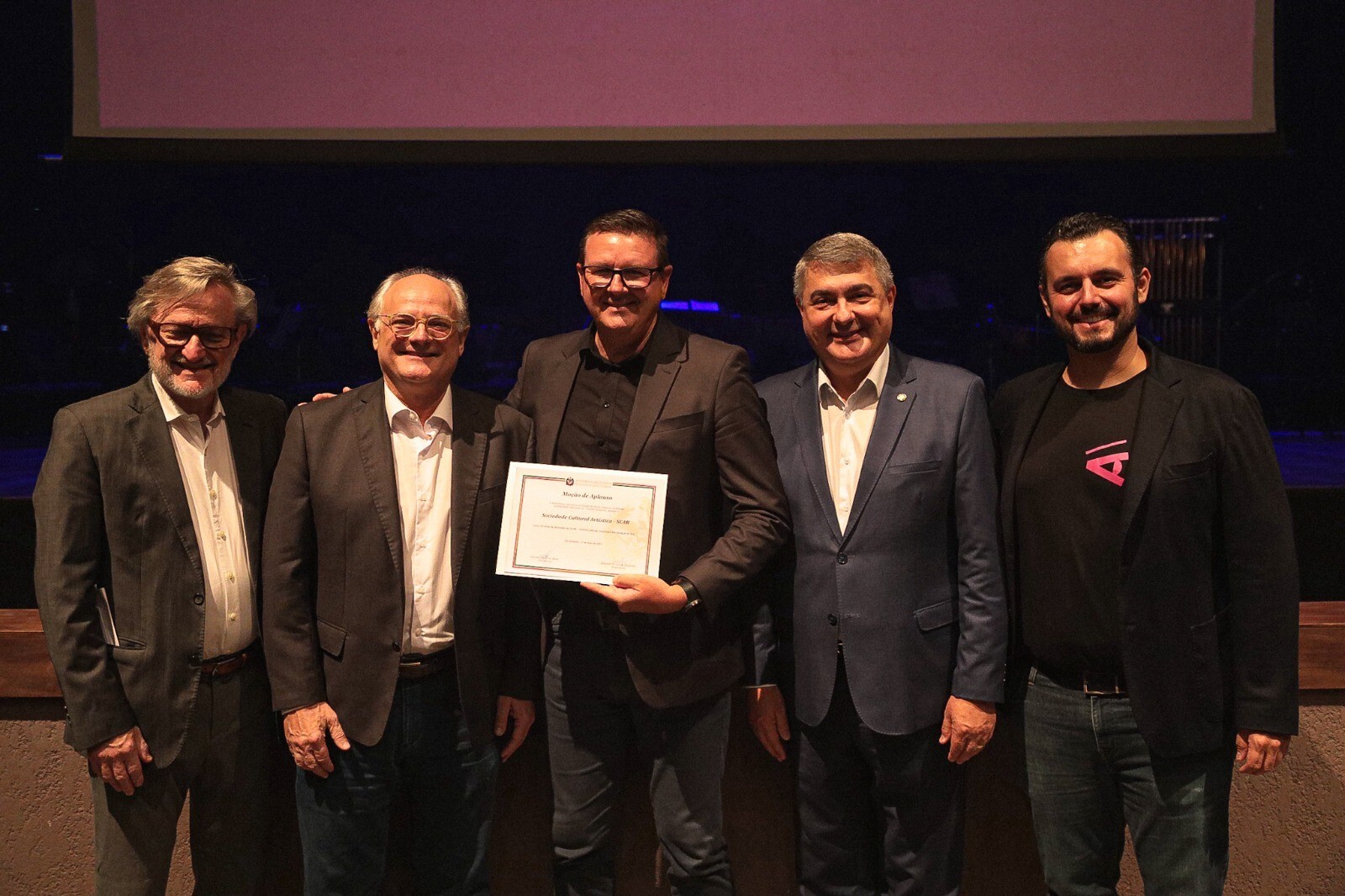 Centro Cultural Scar completa 20 anos e recebe homenagem do Parlamento catarinense