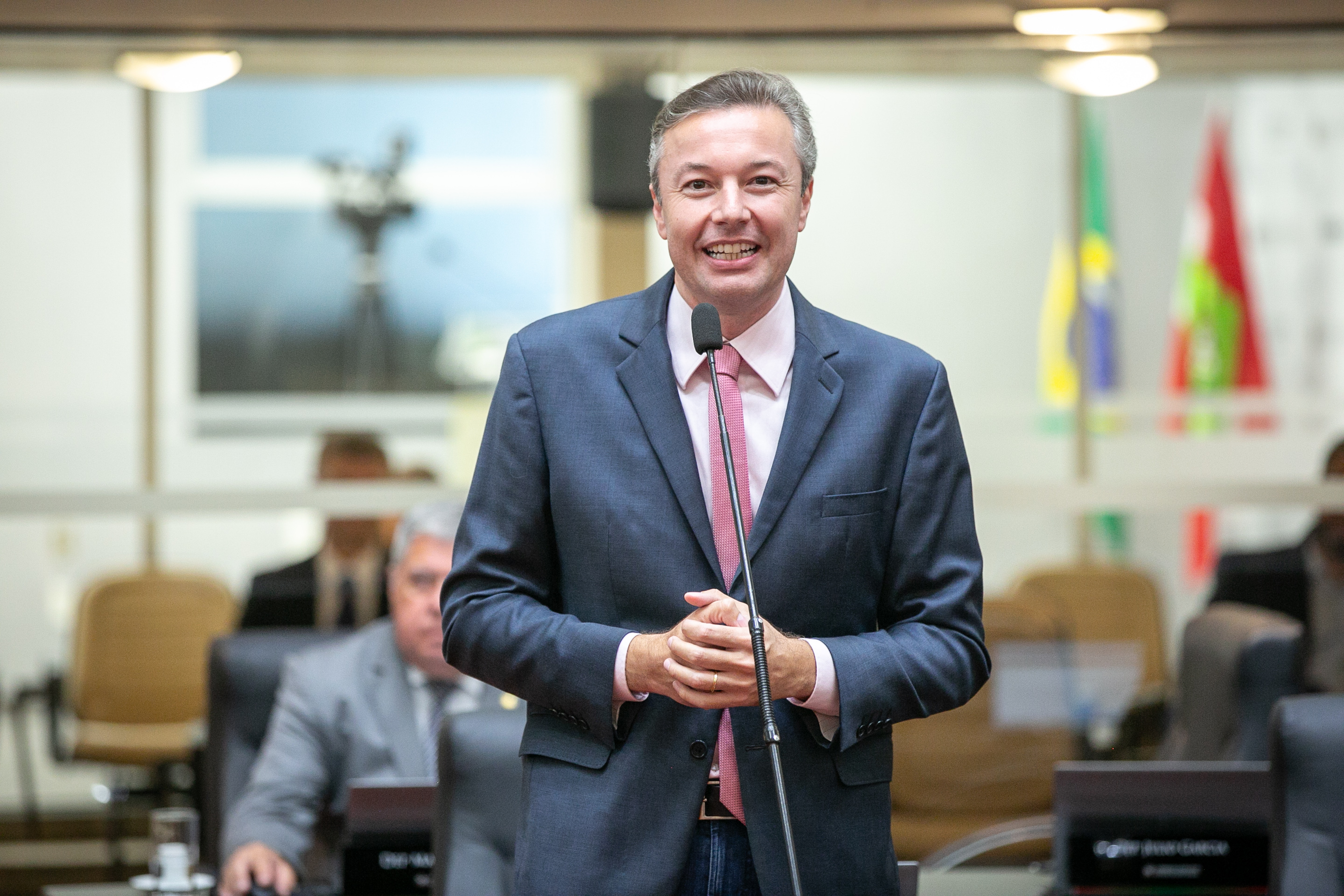 - Deputado Napoleão Bernardes (PSD)