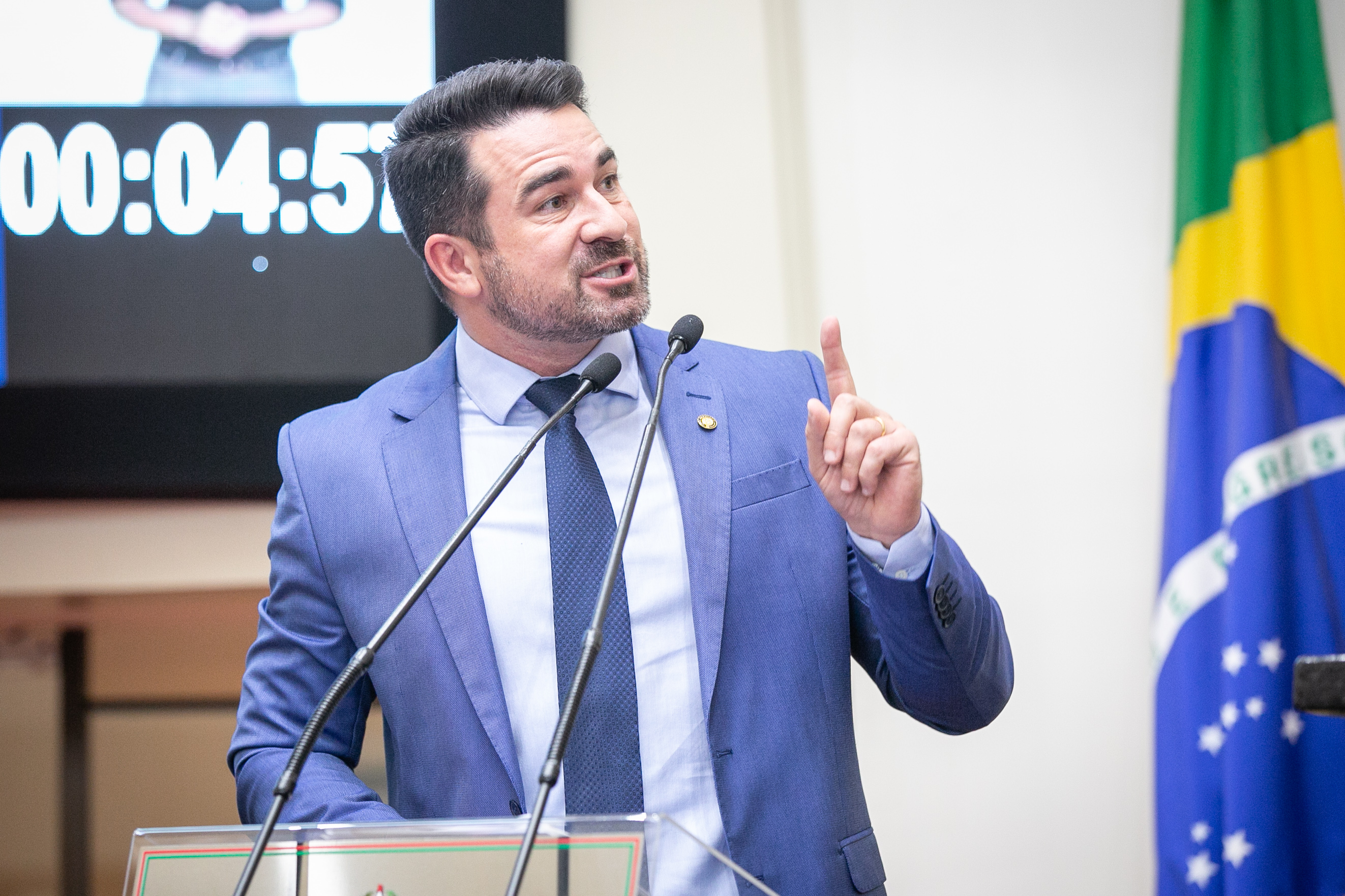 - Deputado Daniel Cândido (Podemos)