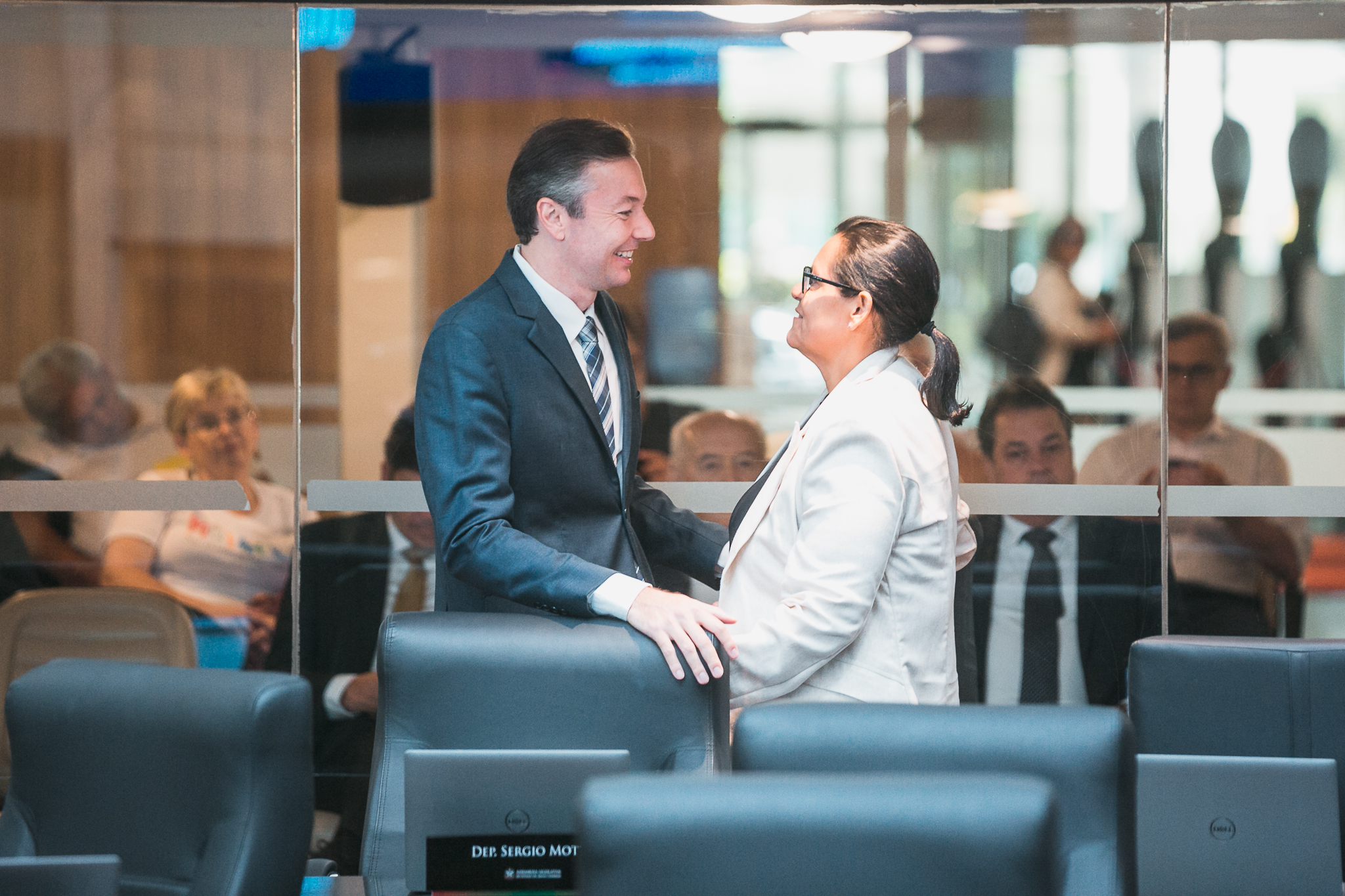 - Deputado Napoleão Bernardes (PSD) 	
- Deputada Jana Guedes (PDT)