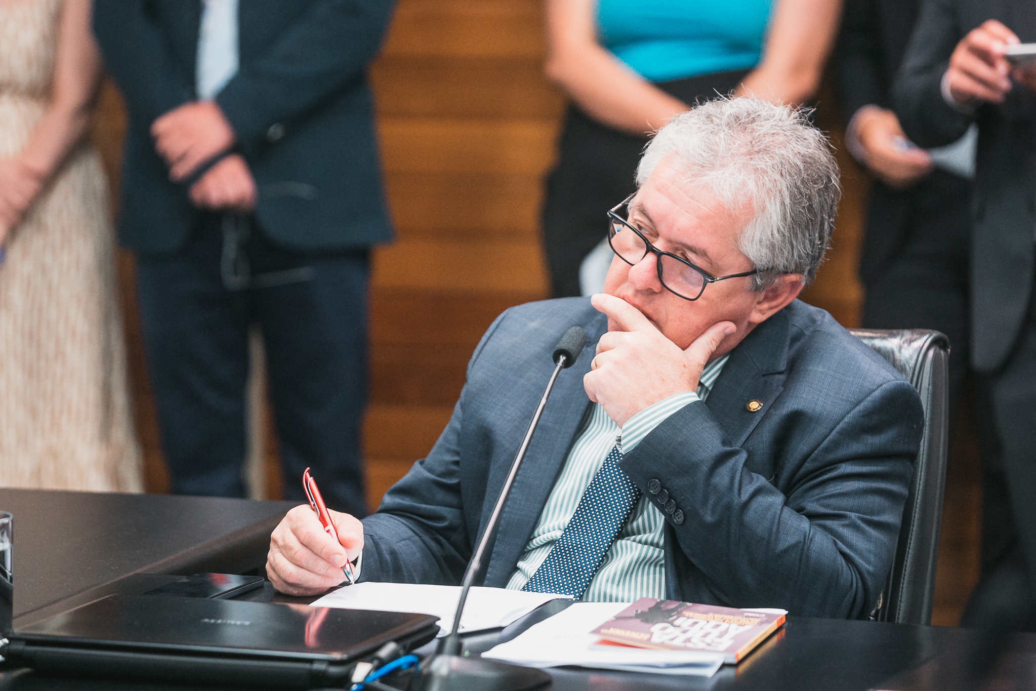 - Deputado Tiago Zilli (MDB)