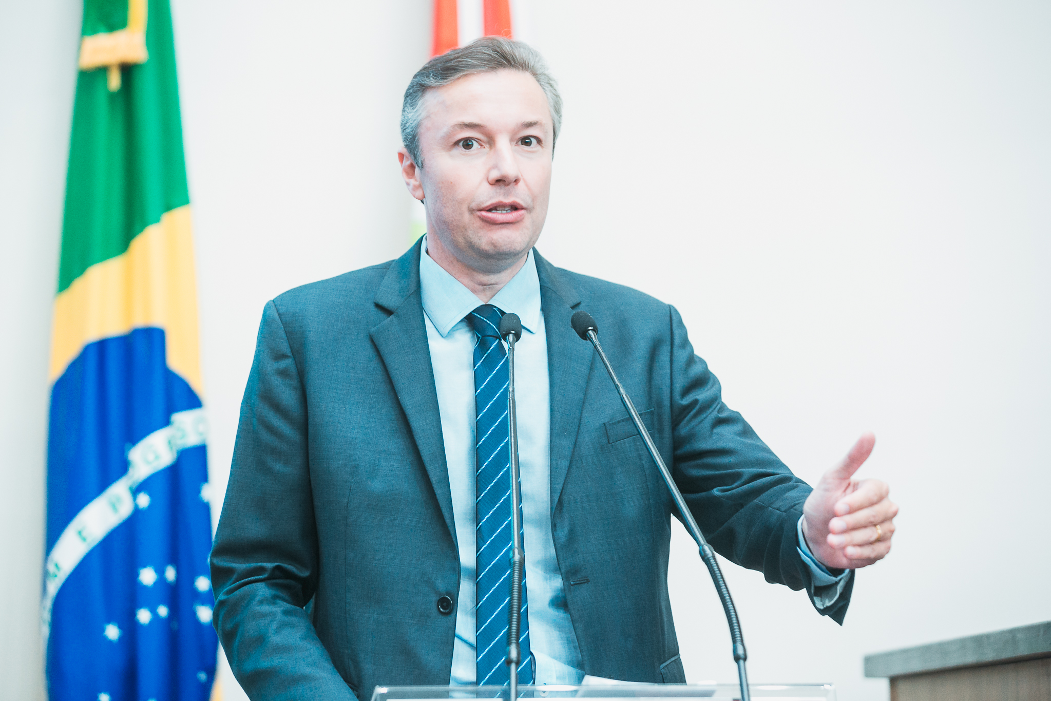 - Deputado Napoleão Bernardes (PSD)
