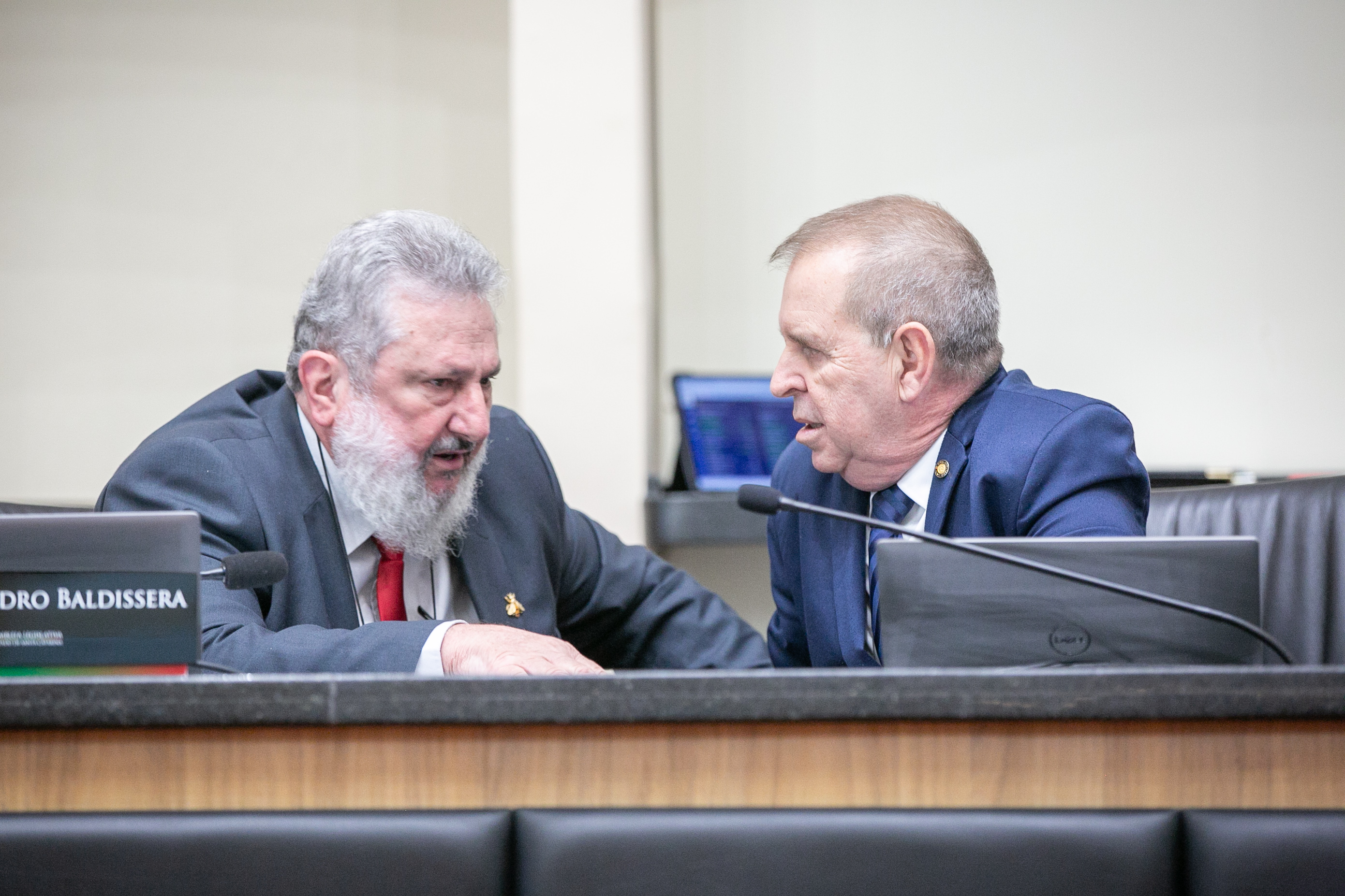 - Deputado Padre Pedro Baldissera (PT) 	
 - Deputado Maurício Eskudlark (PL)