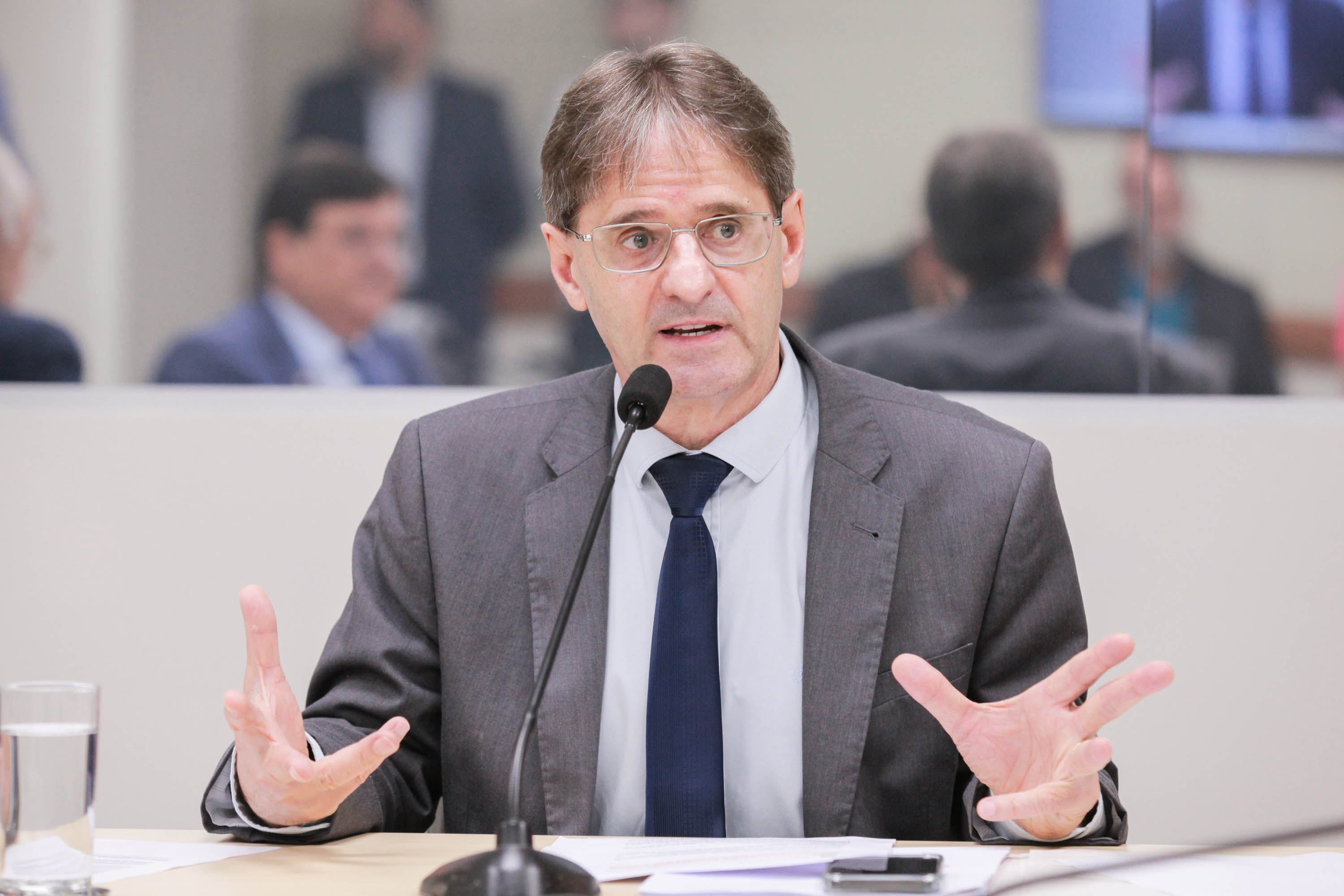 - Deputado Neodi Saretta (PT)