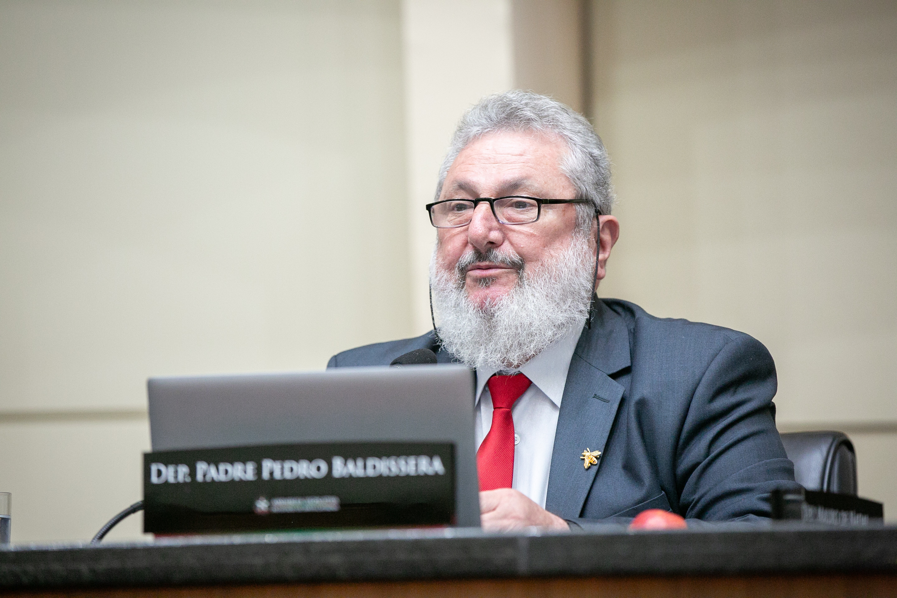 - Deputado Padre Pedro Baldissera (PT)