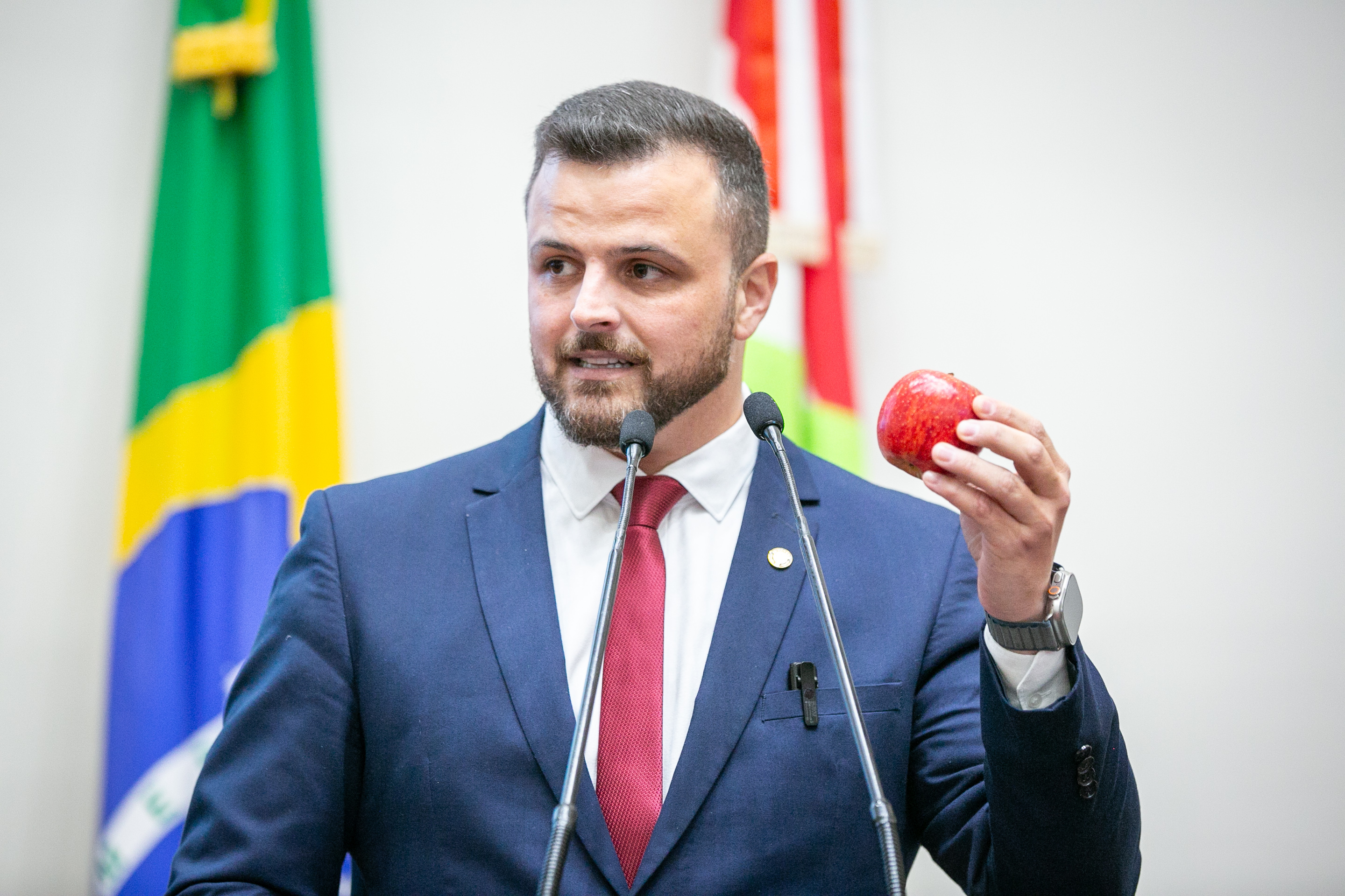 - Deputado Lucas Neves (Podemos)