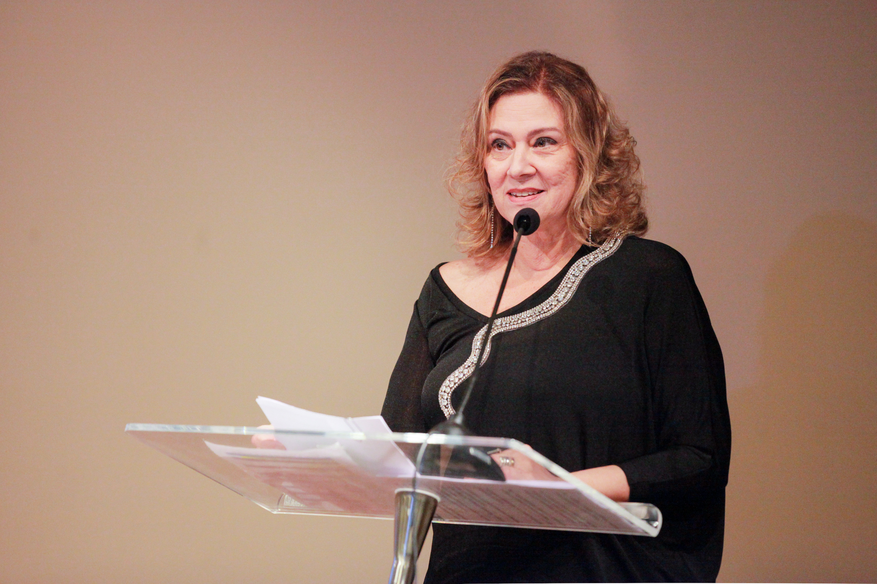 Déborah Almada-Jornalista e Presidente da Associação Catarinense de Imprensa