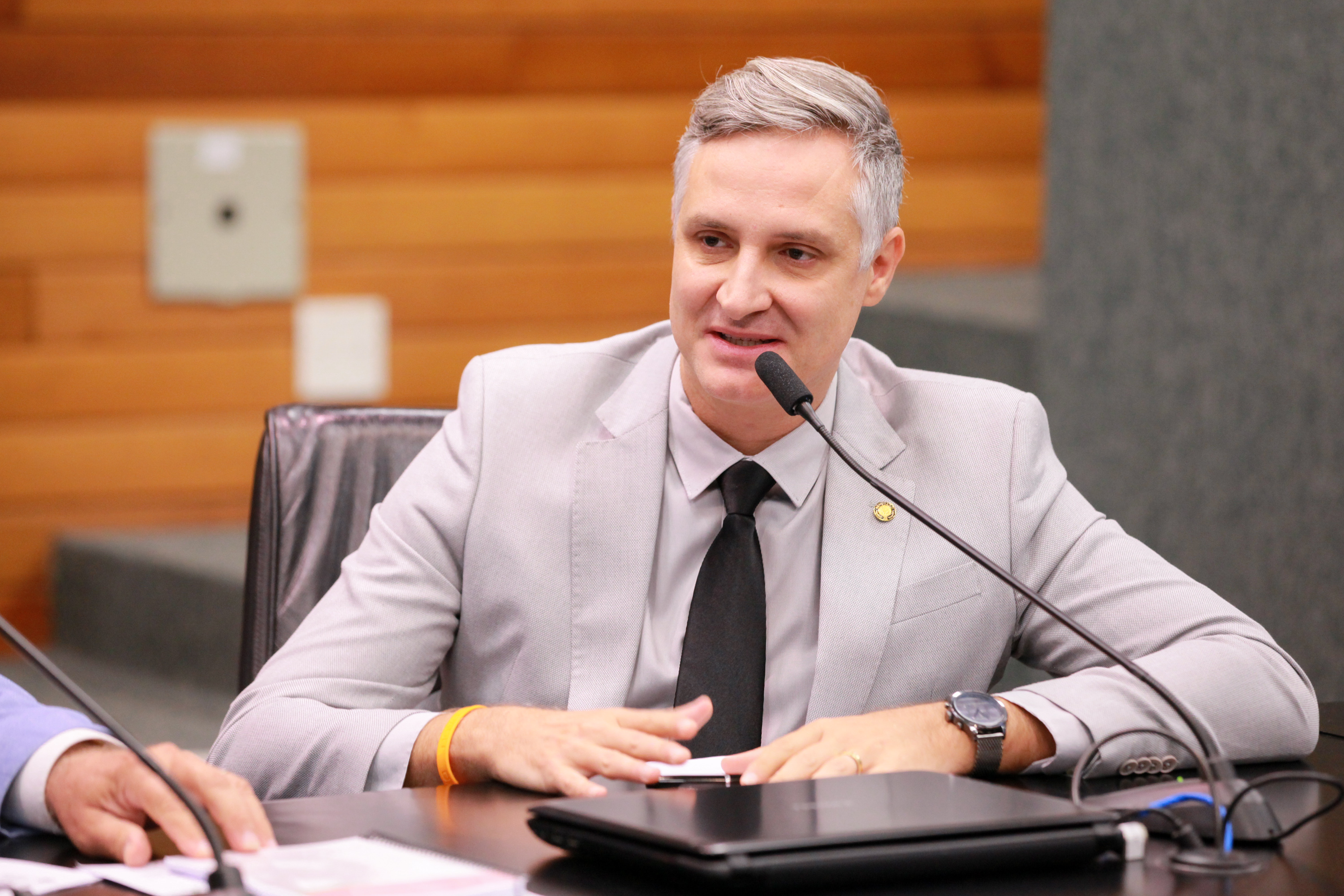 - Deputado Matheus Cadorin (NOVO)