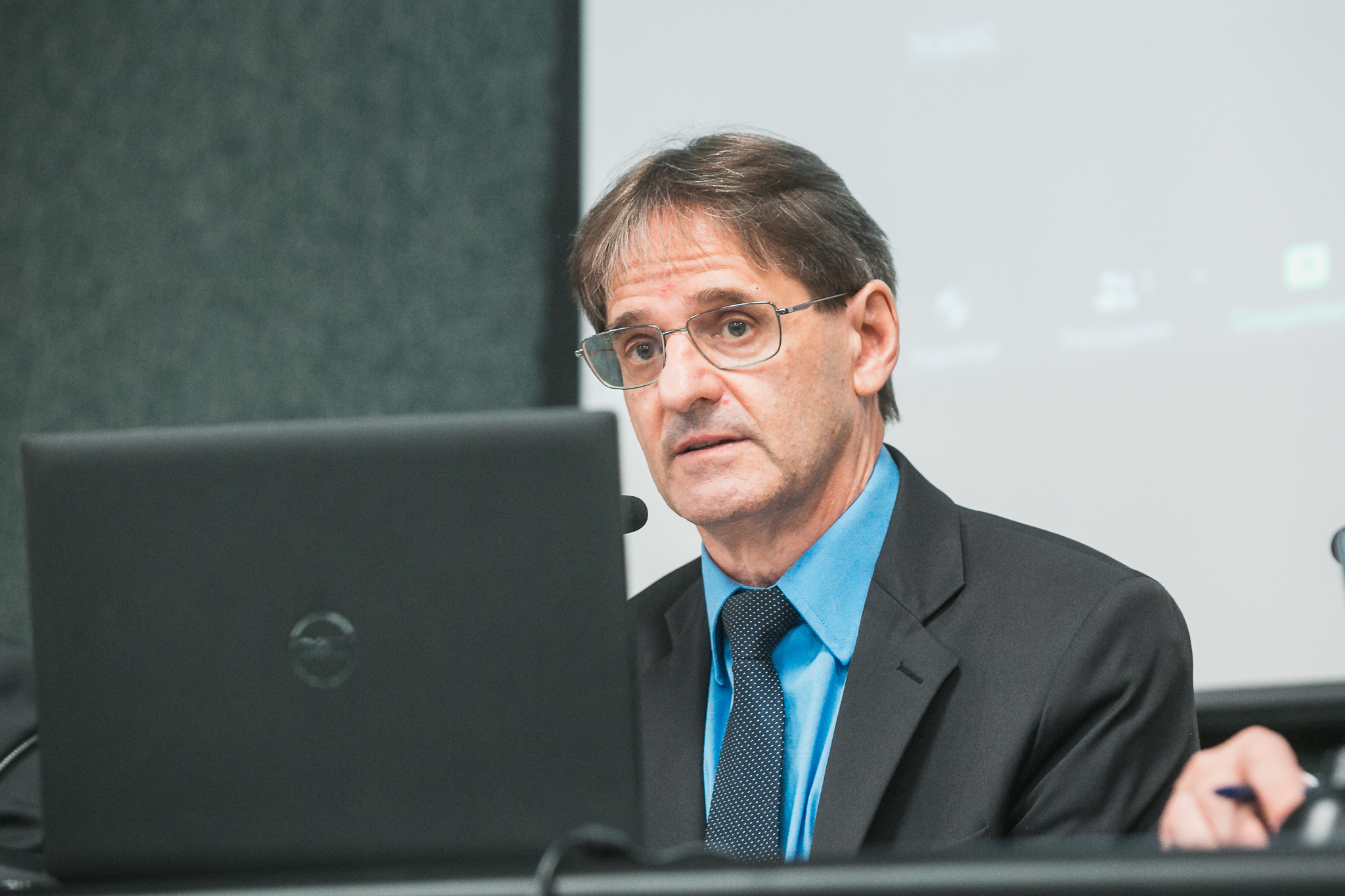 - Deputado Neodi Saretta (PT)