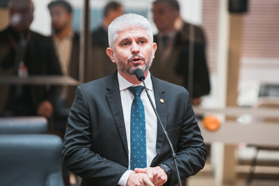 Deputado Egidio Ferrari (PTB)