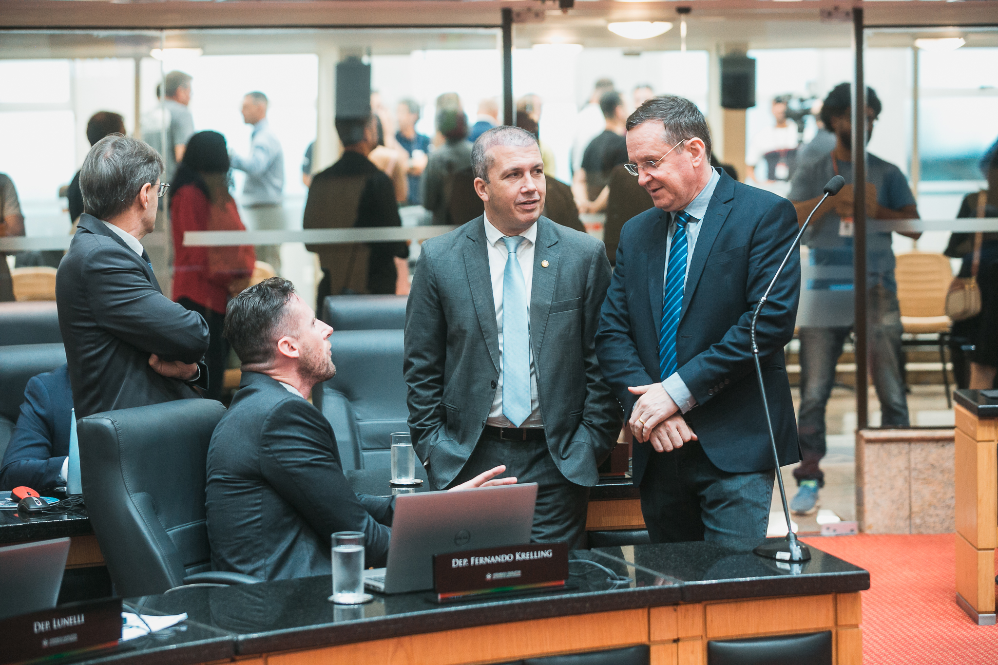 - Deputado Fernando Krelling (MDB)  - Deputado Camilo Martins (Podemos)  - Deputado Jair Miotto (União)