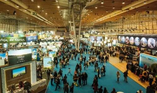 Feira de turismo leva comitiva catarinense a Lisboa
