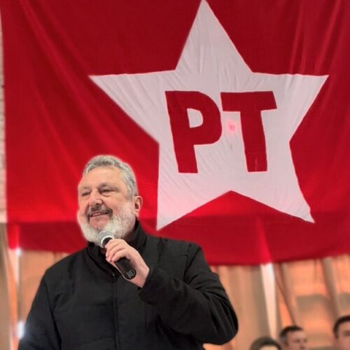 Padre Pedro celebra 44 anos do Partido dos Trabalhadores