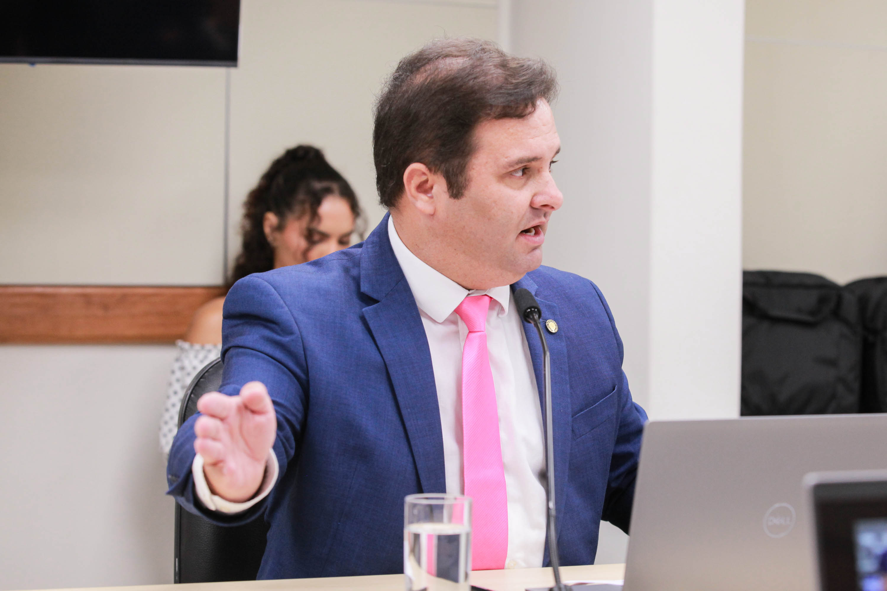 - Deputado Sérgio Guimarães(União)