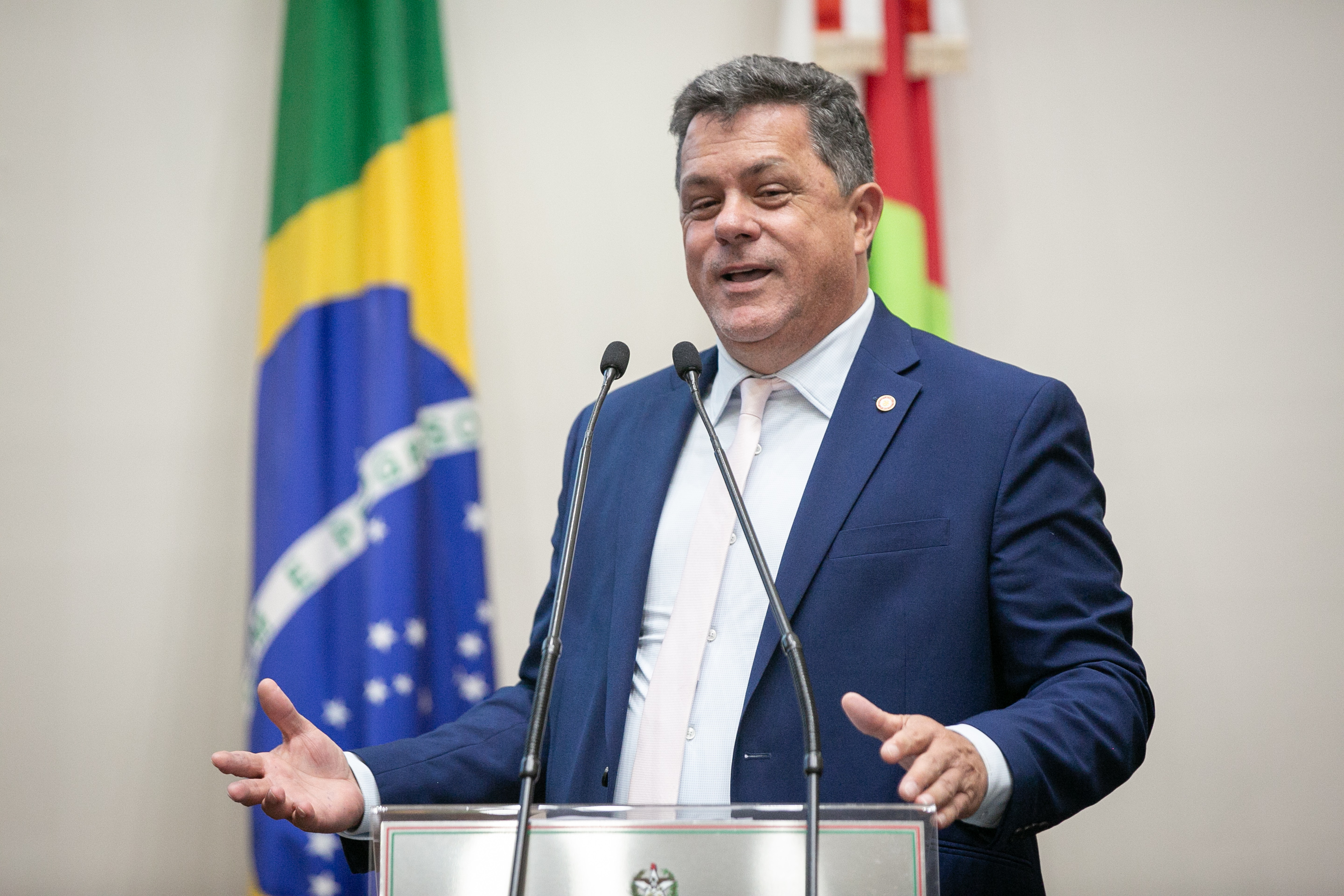 - Deputado Ivan Naatz (PL)