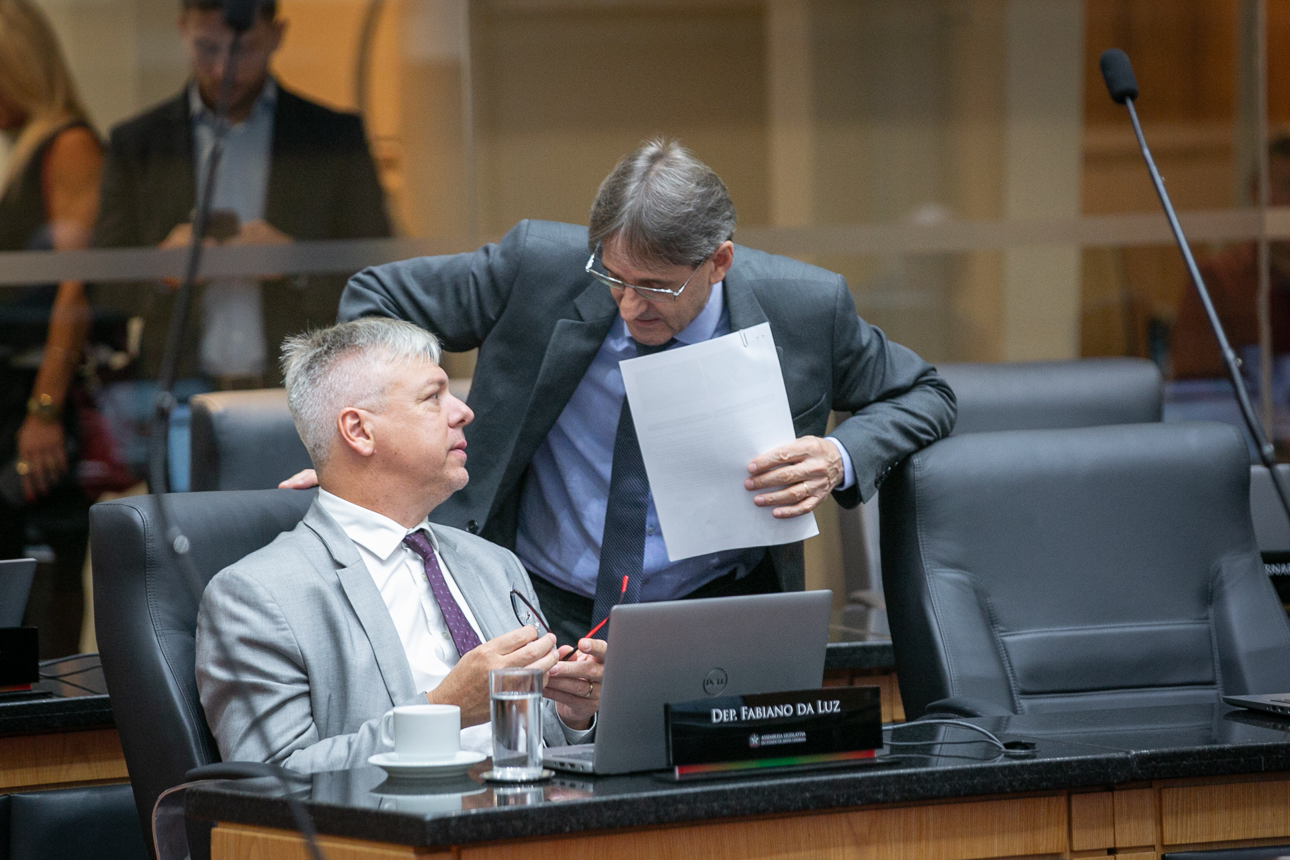 - Deputado Fabiano da Luz (PT) 	
 - Deputado Neodi Saretta (PT)