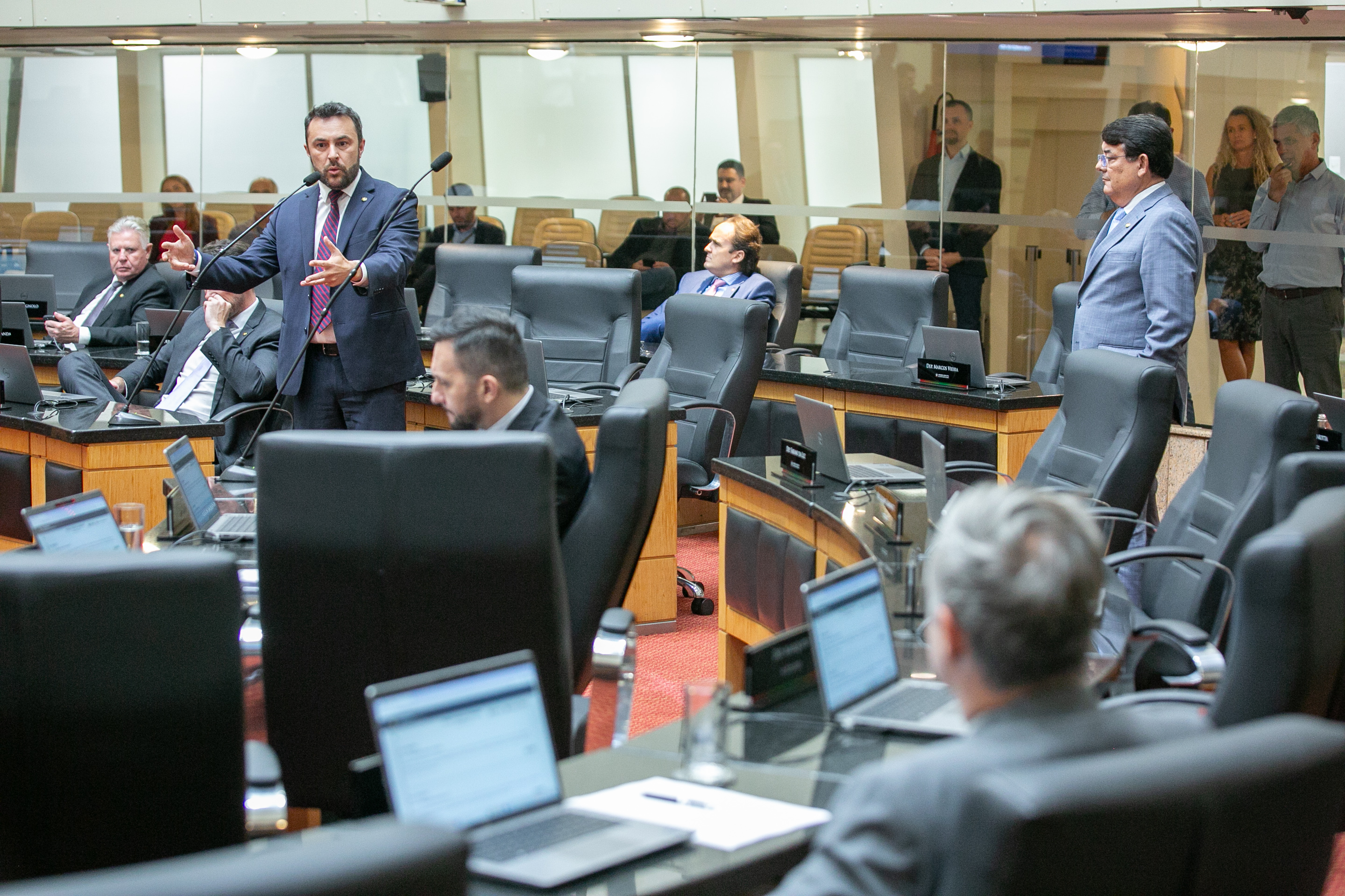 - Deputado Marcius Machado (PL)