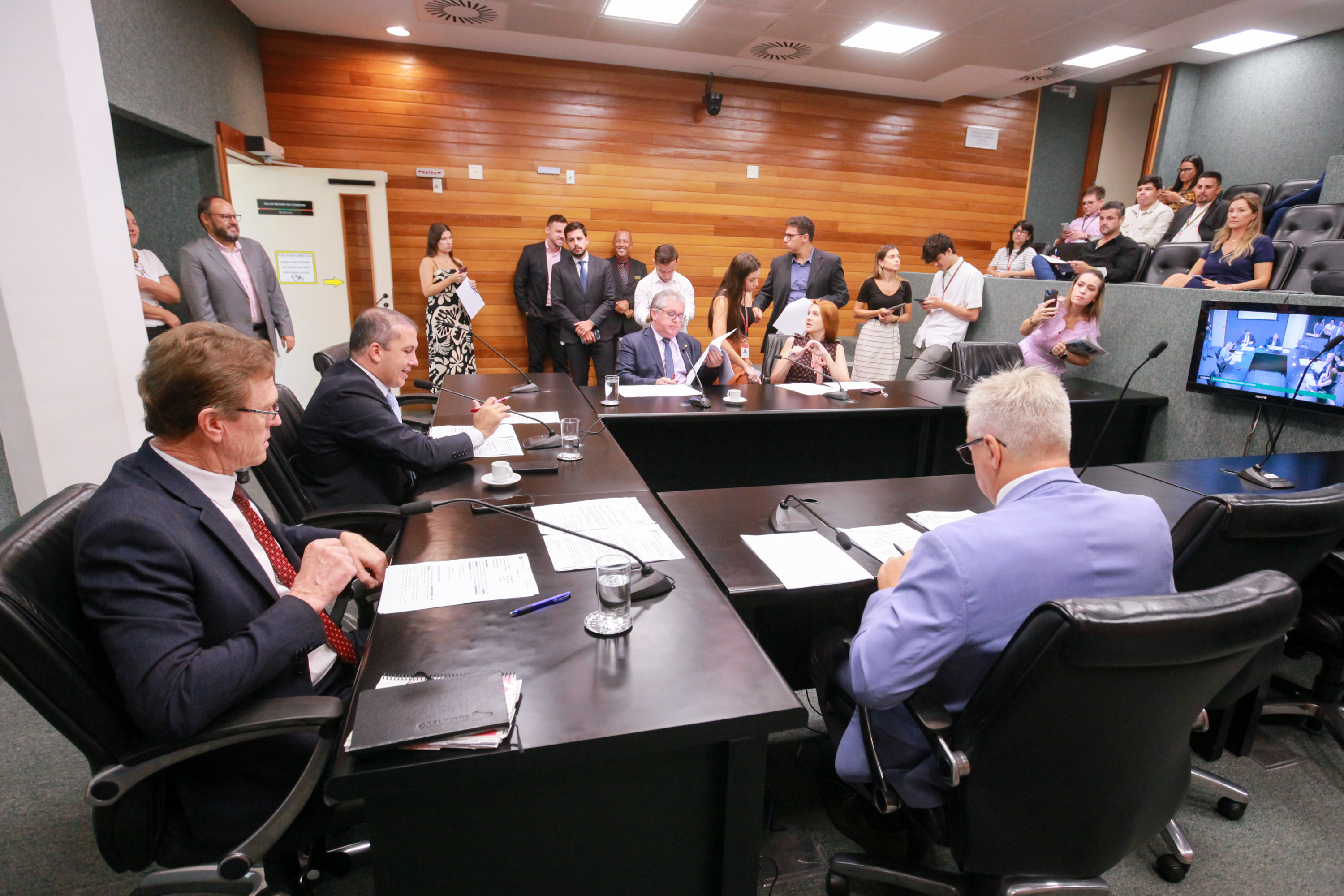 Comissão de Constituição e Justiça