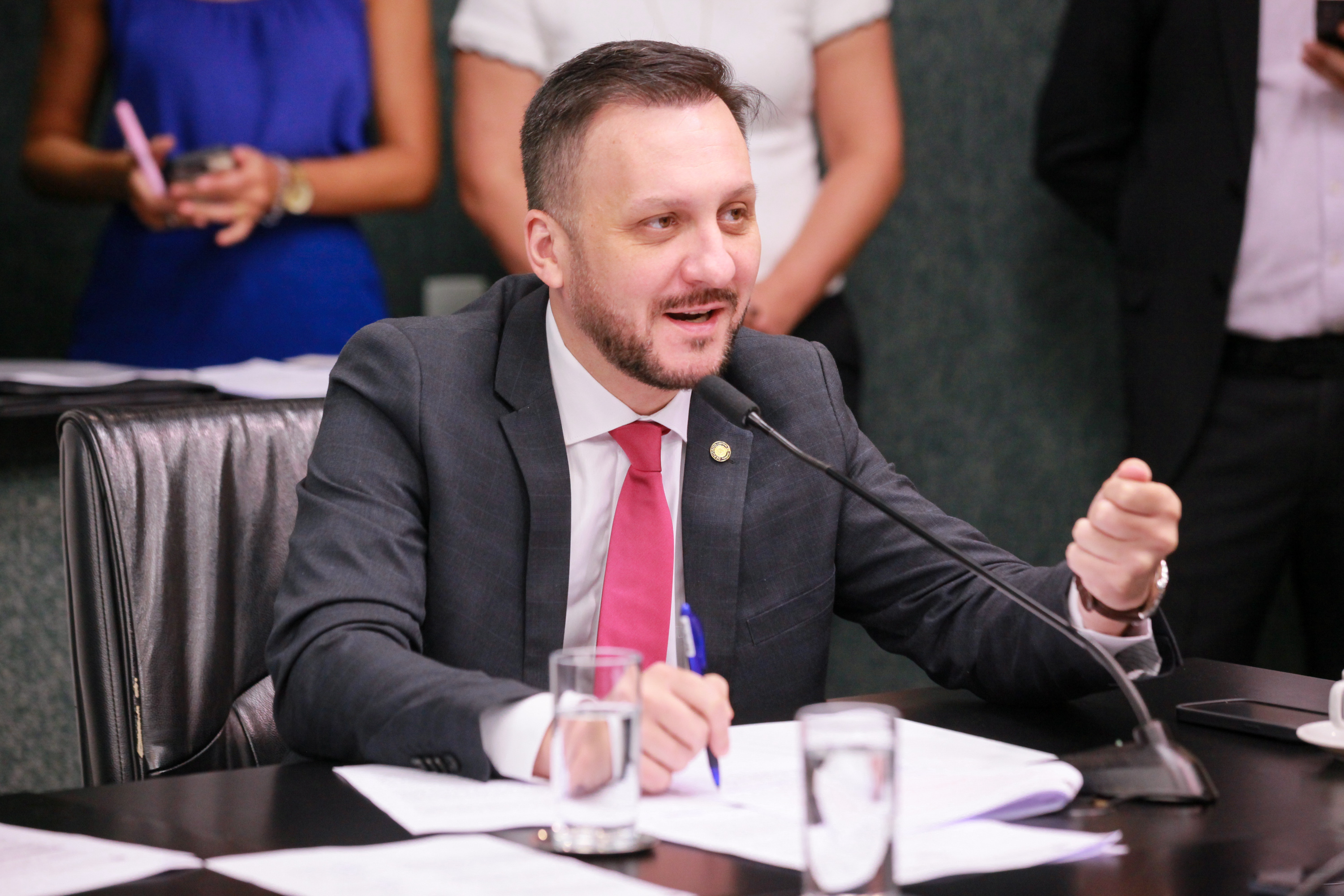 - Deputado Pepê Collaço (PP)