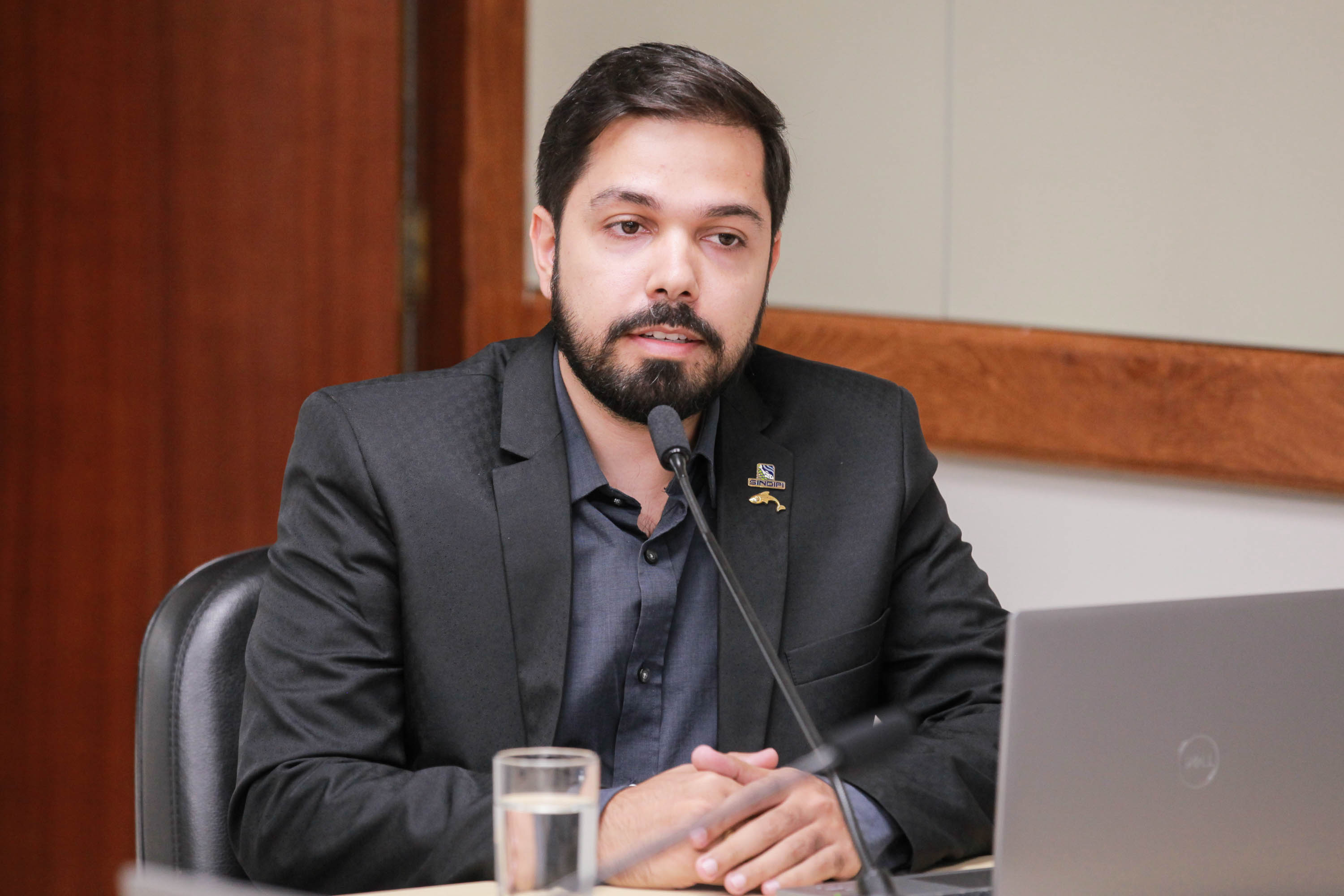 Luiz Carlos Machado Matsuda Junior - O ceanógrafo