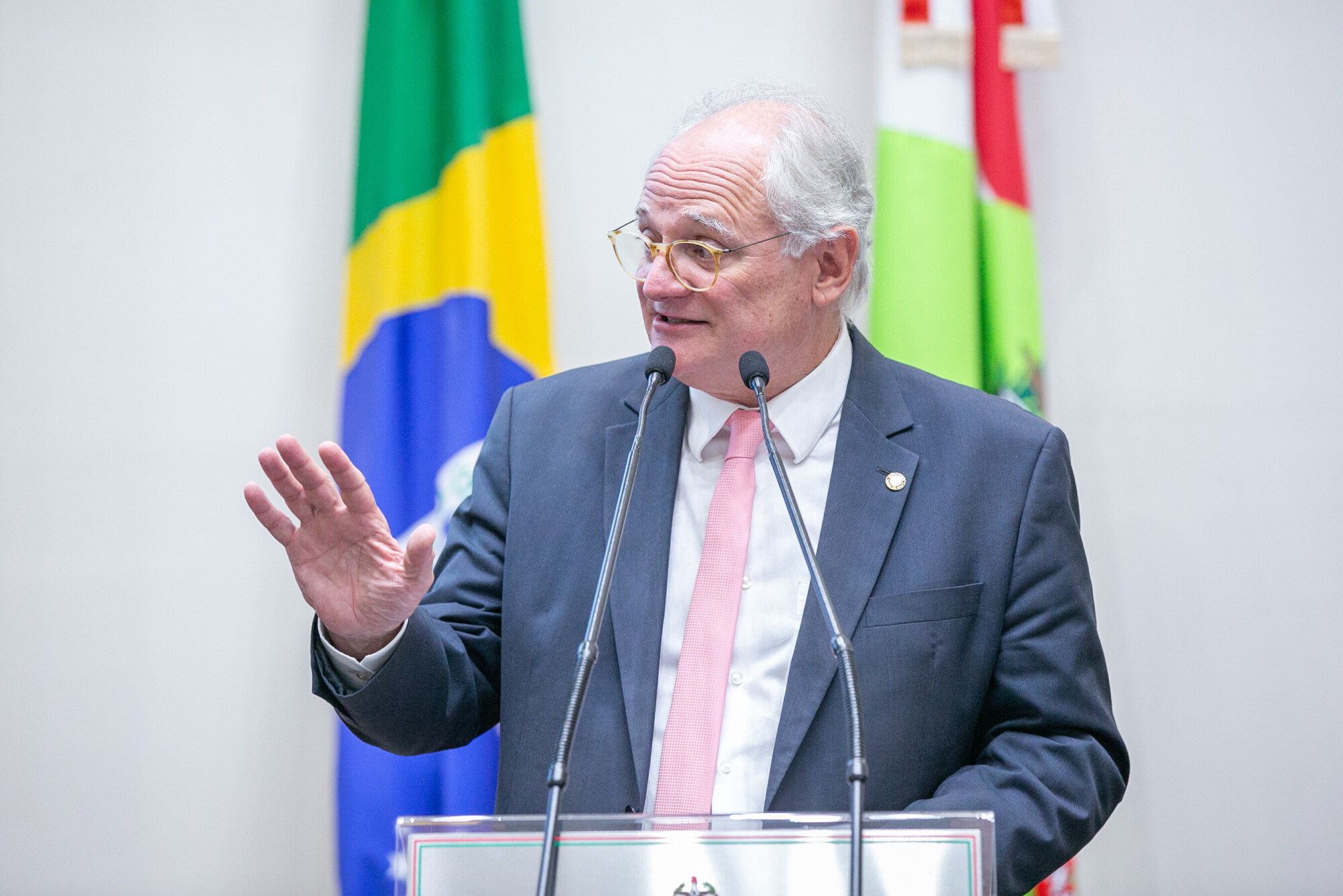- Deputado Dr. Vicente Caropreso (PSDB)