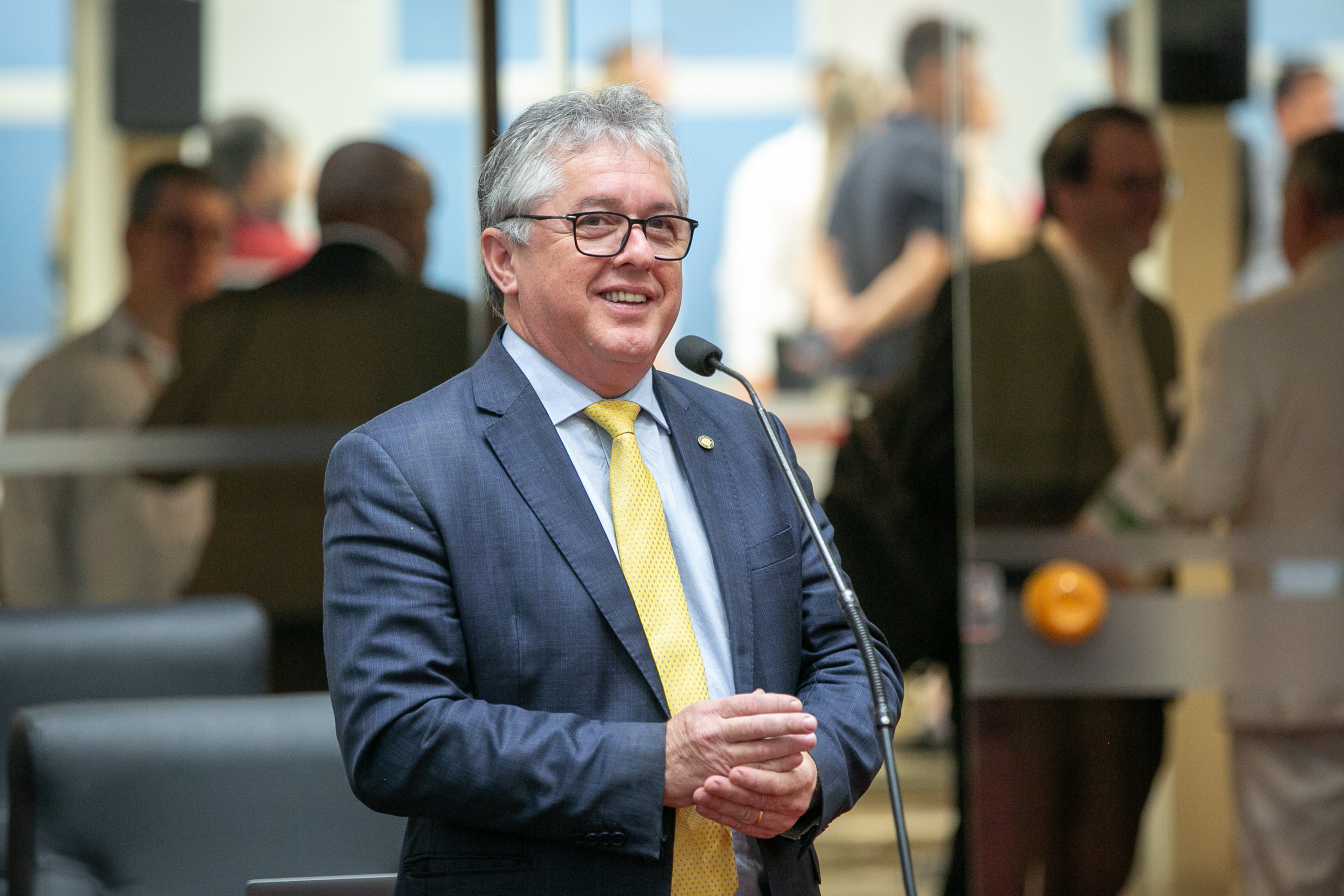 - Deputado Tiago Zilli (MDB)