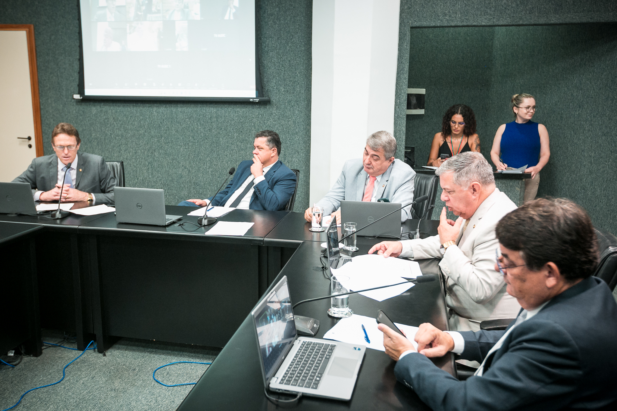 - Deputado Volnei Weber (MDB)  - Deputado Ivan Naatz (PL) 	
- Deputado Antídio Lunelli (MDB) 	 - Deputado Mário Motta (PSD)

 - Deputado Mauricio Peixer (PL)