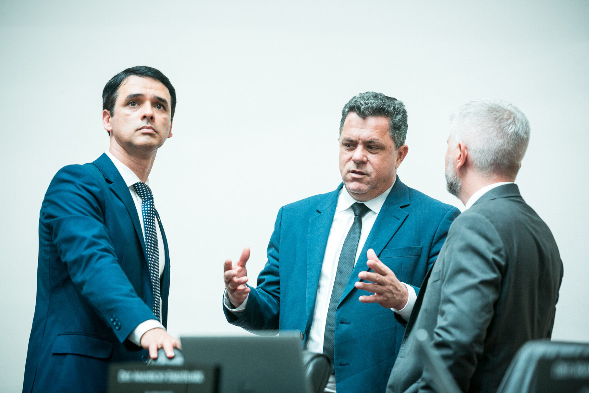- Deputado Marcos da Rosa (União)	 - Deputado Ivan Naatz (PL) 	
- Deputado Delegado Egídio Ferrari (PTB)