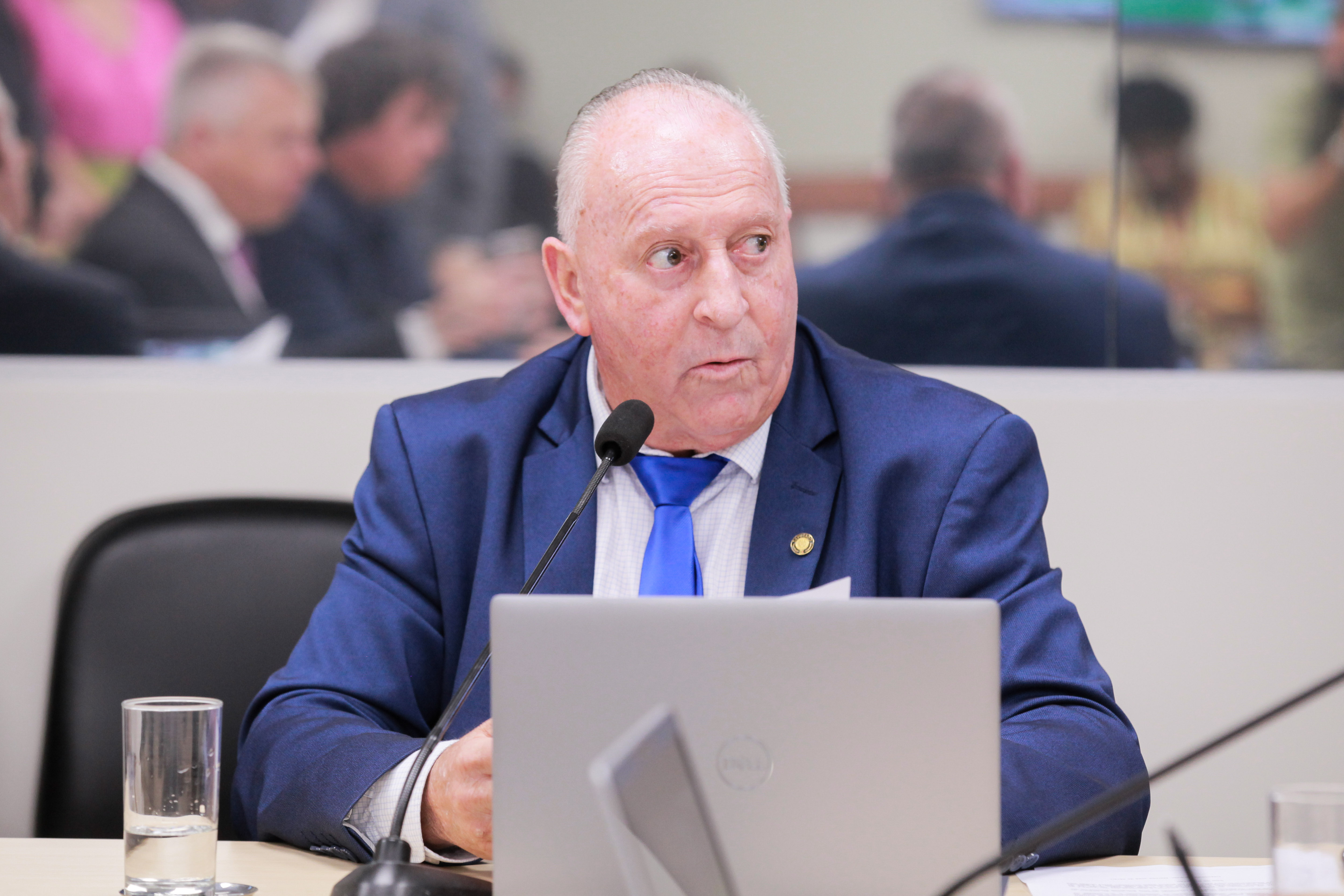 - Deputado Oscar Gutz (PL)