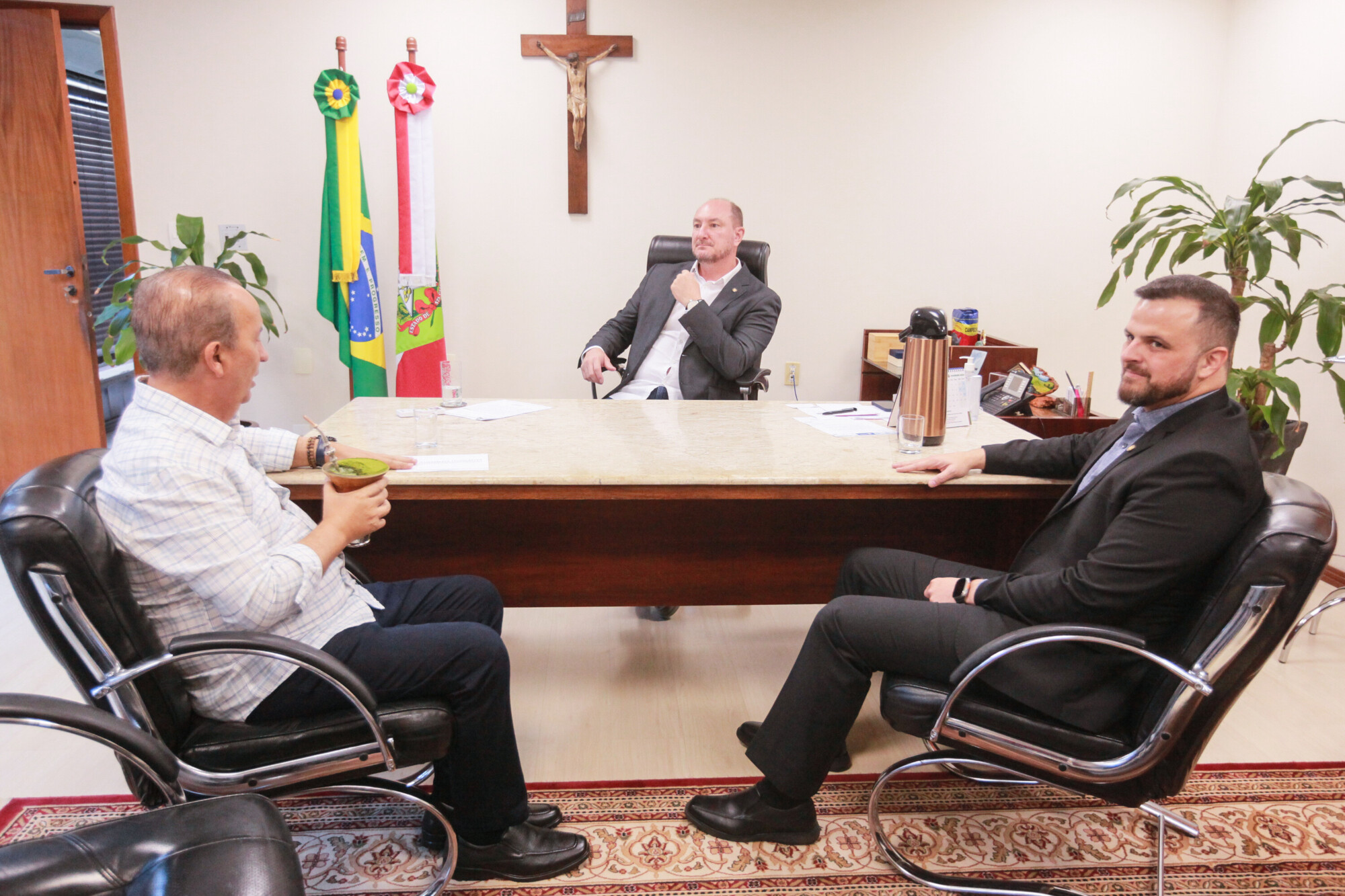 -Jorginho Mello  -Governador do Estado de Santa Catarina - Deputado Mauro de Nadal (MDB) 	
- Deputado Lucas Neves (Podemos)