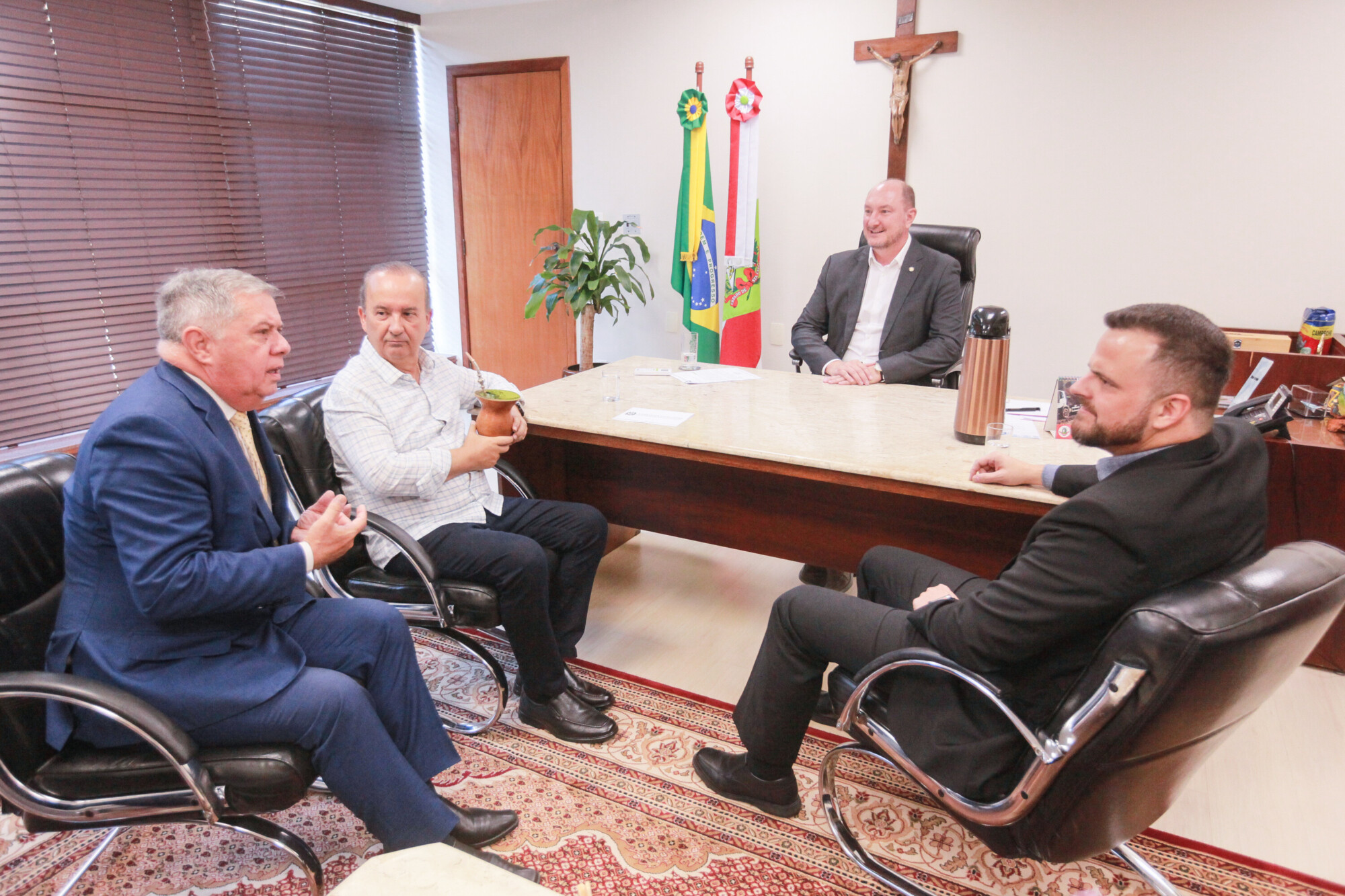 Presidente Mauro de Nadal recebe visita do Governador Jorginho Mello