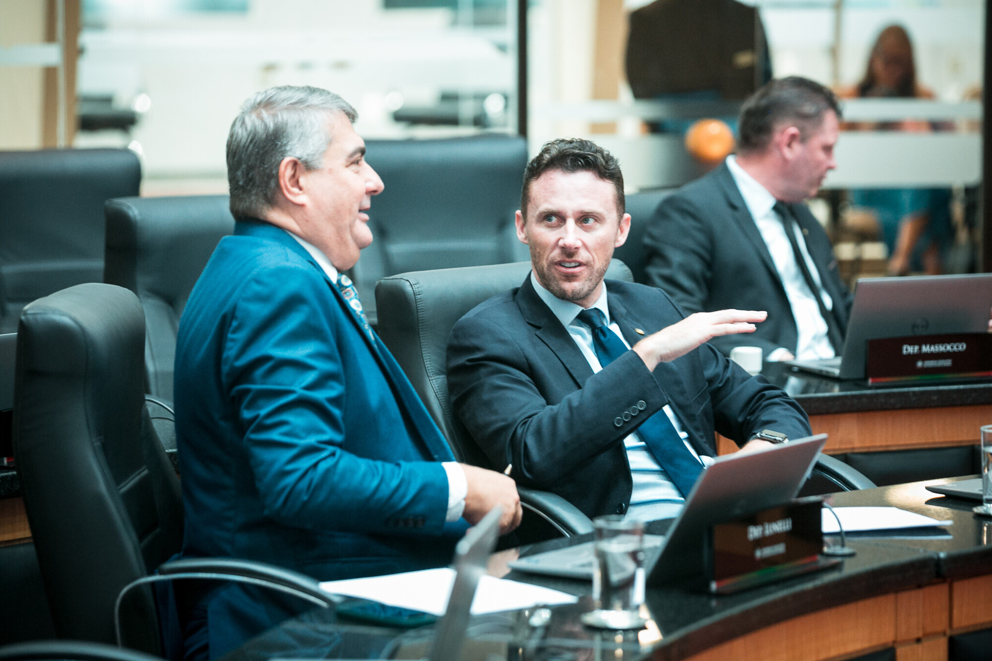 - Deputado Antídio Lunelli (MDB)
 - Deputado Fernando Krelling (MDB)