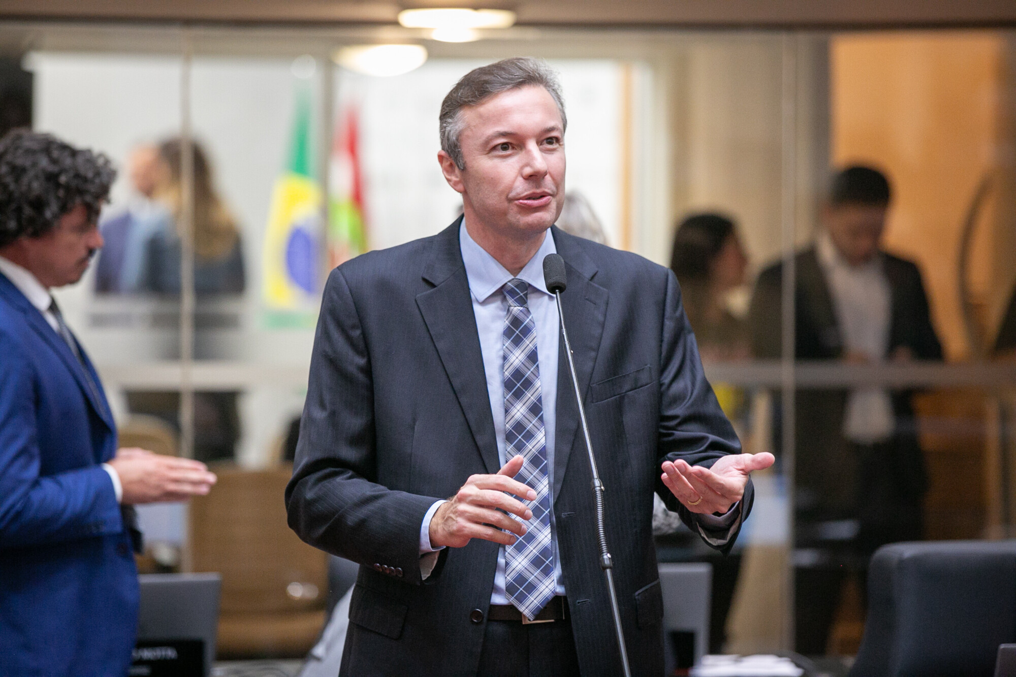 - Deputado Napoleão Bernardes (PSD)