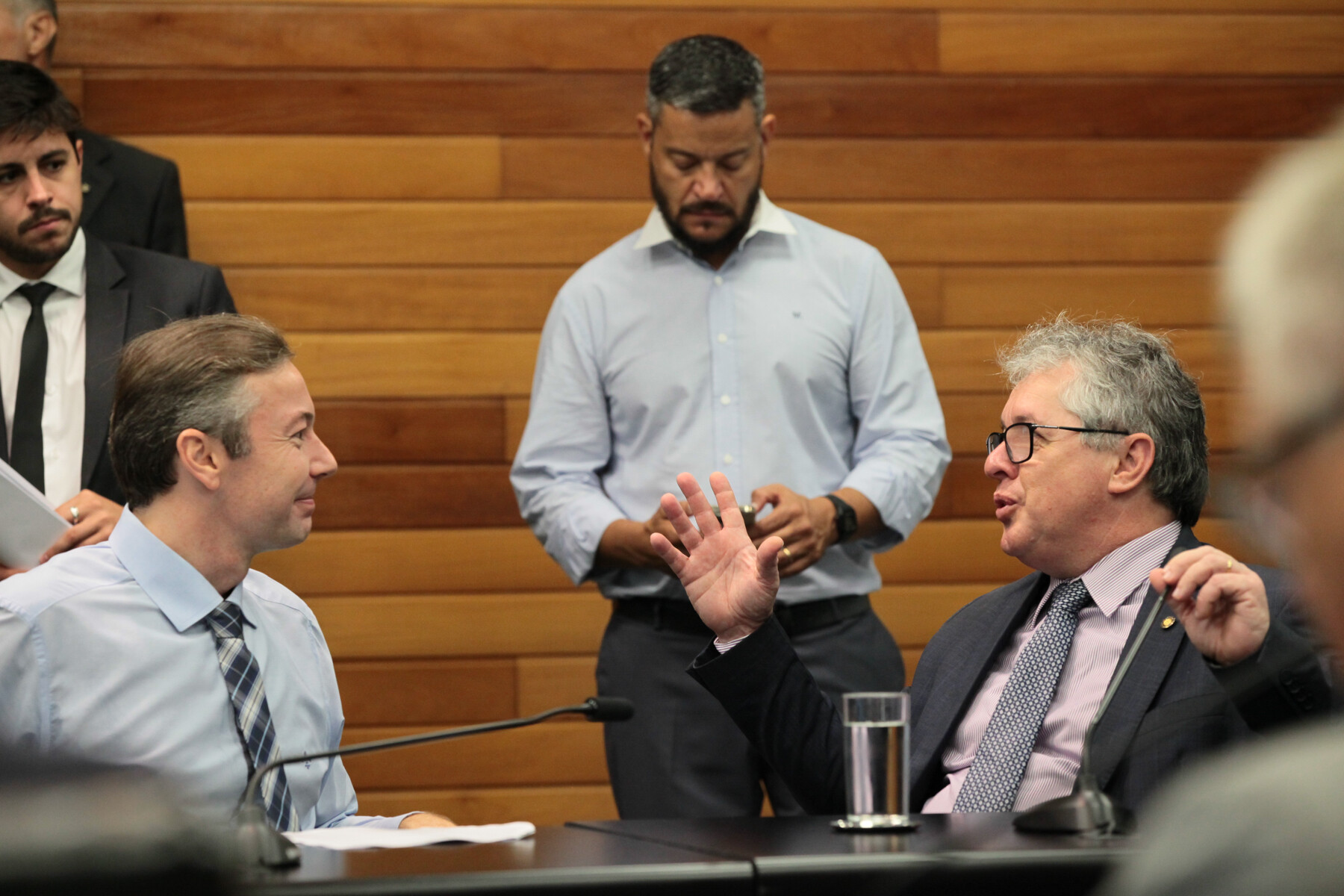 - Deputado Napoleão Bernardes (PSD)  - Deputado Tiago Zilli (MDB)