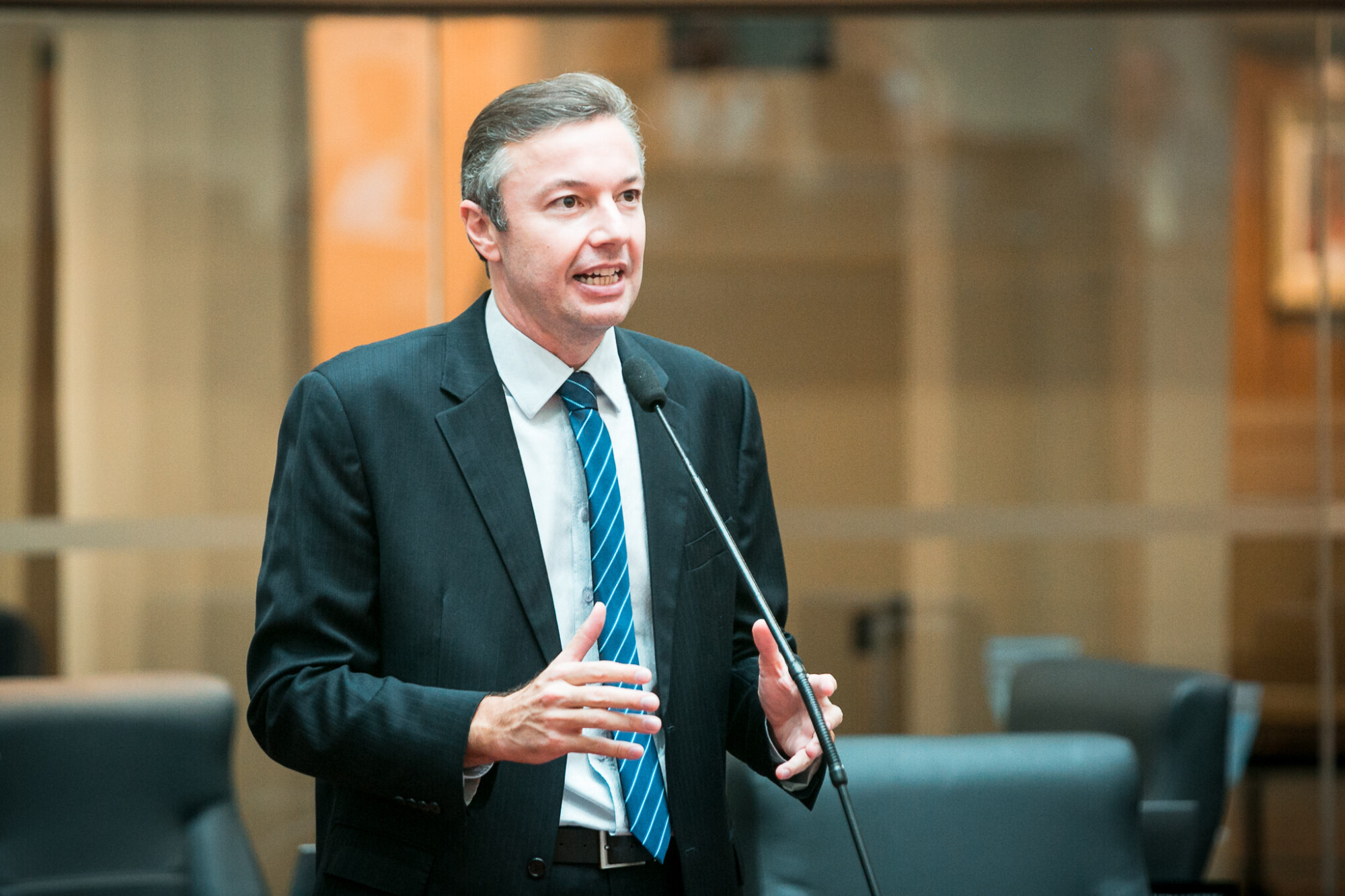 - Deputado Napoleão Bernardes (PSD)