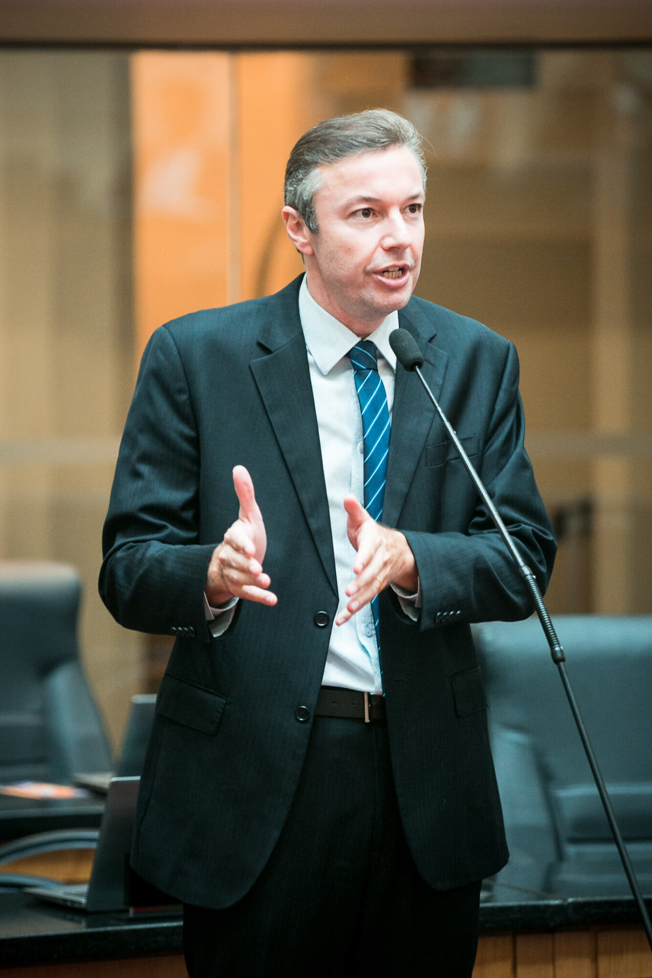 - Deputado Napoleão Bernardes (PSD)