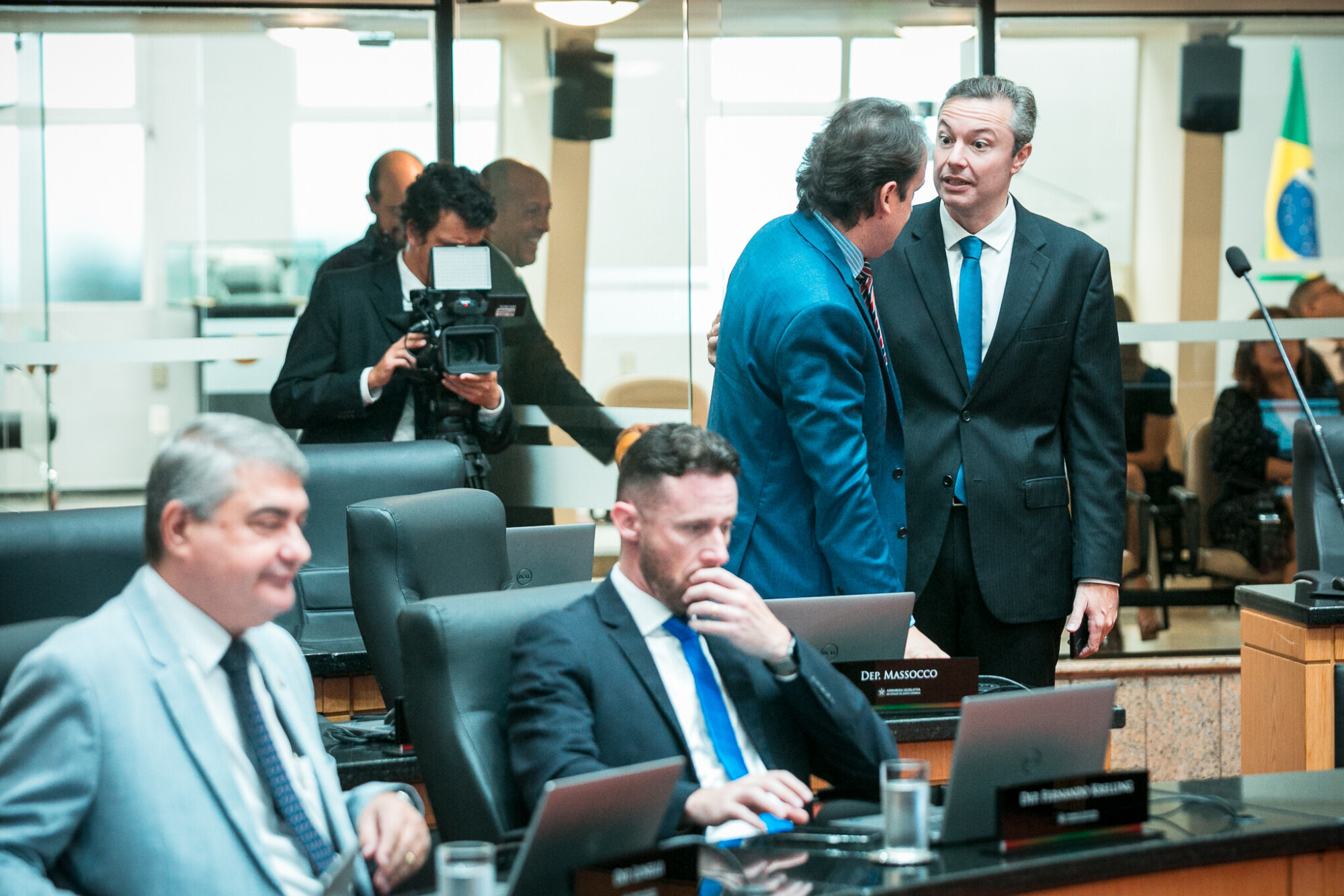 - Deputado Antídio Lunelli (MDB)  - Deputado Fernando Krelling (MDB)  - Deputado Carlos Humberto (PL)
  - Deputado Napoleão Bernardes (PSD)