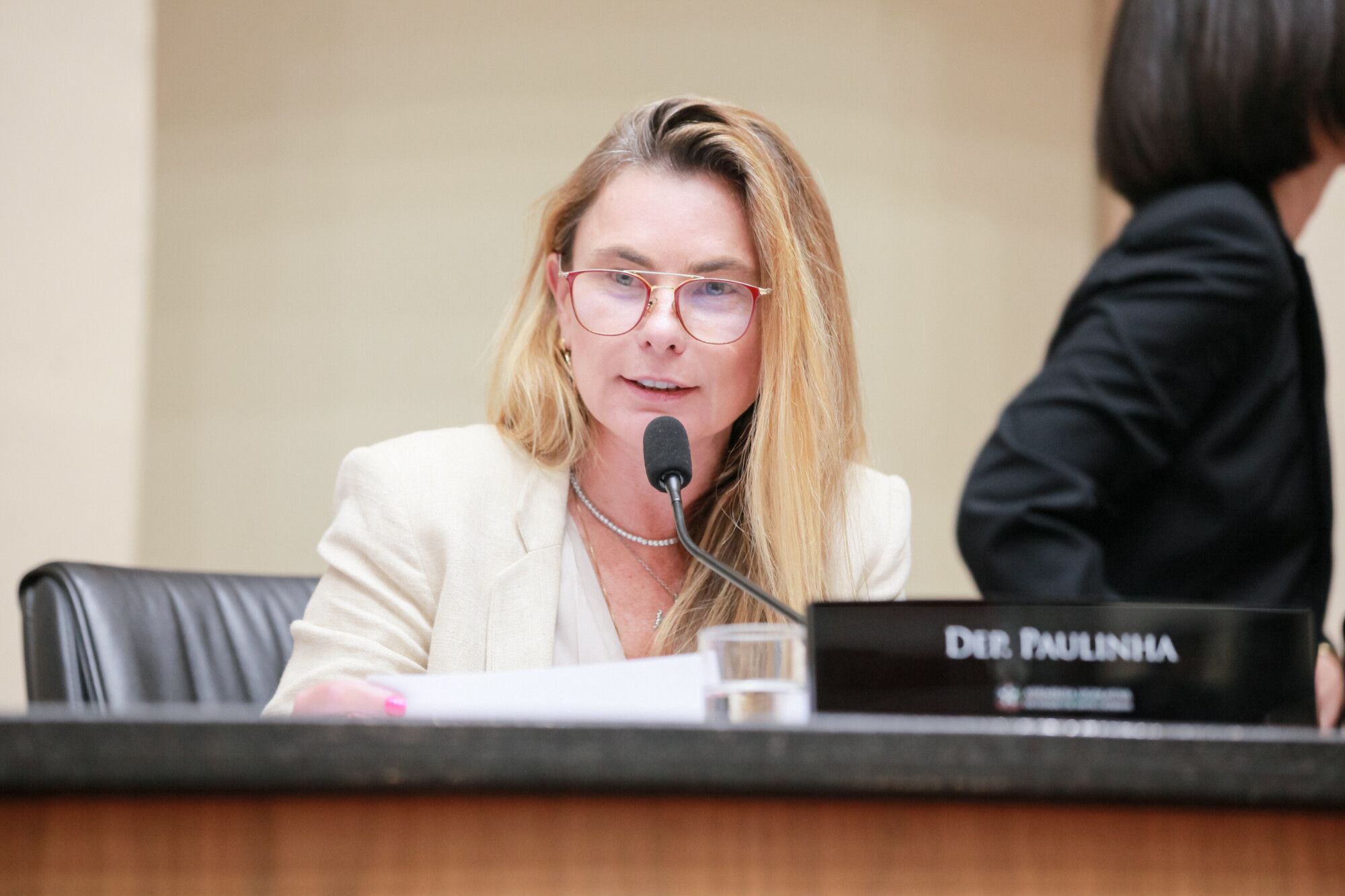 - Deputada Paulinha (Podemos)