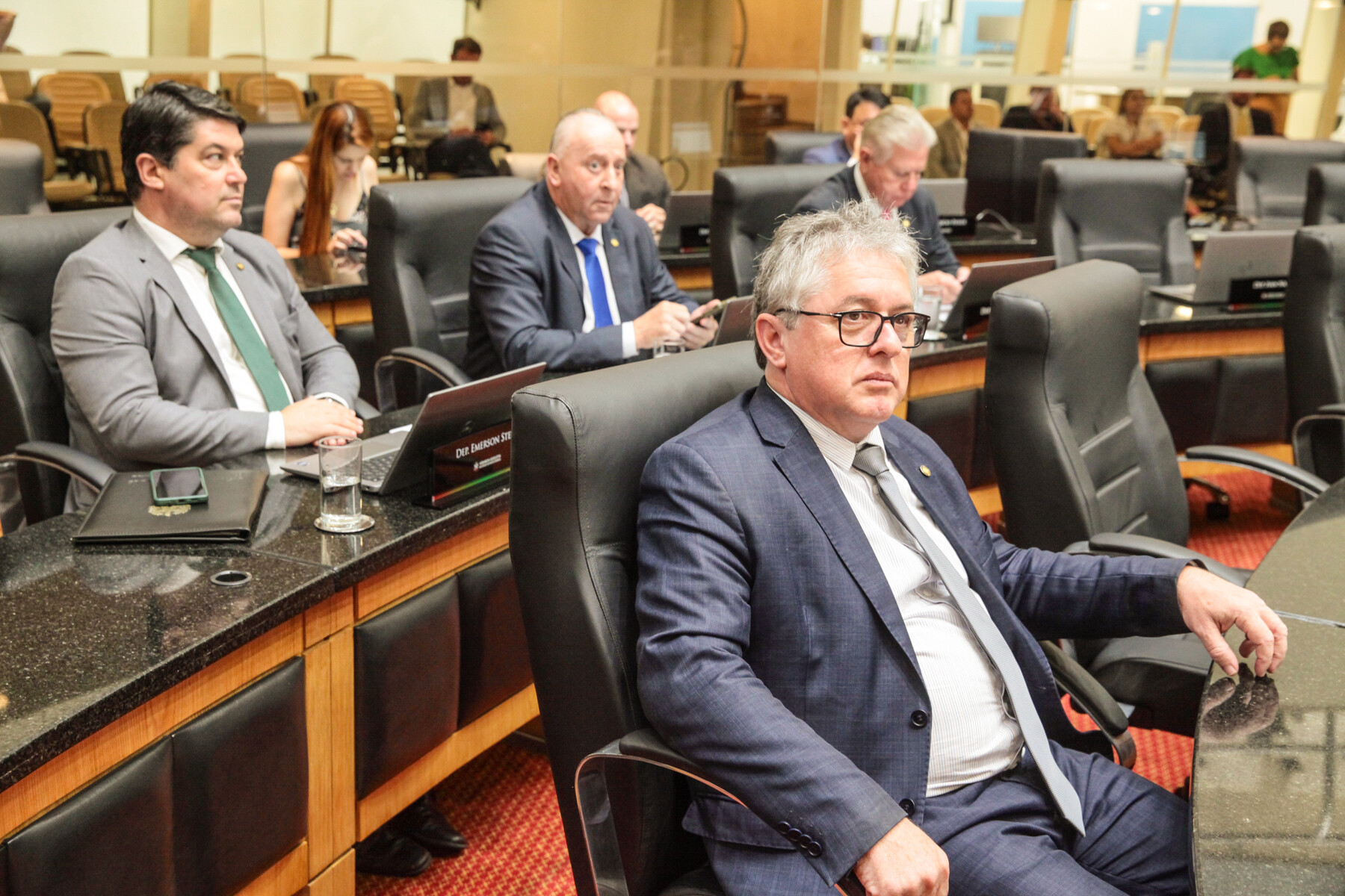 - Deputado Tiago Zilli (MDB)