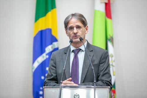 Saretta solicita upgrade do hospital de Urussanga para porte III na Política Hospitalar Catarinense
