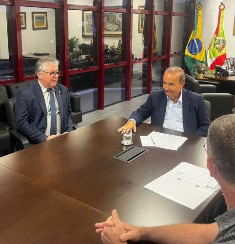 Audiência com governador: comitiva conquista recursos para saúde e infraestrutura de Sombrio