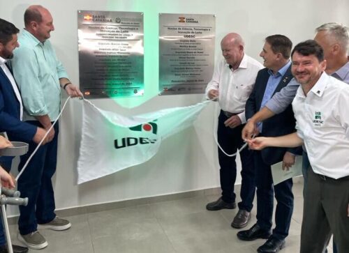 Inaugurado o Laboratório do Leite em Pinhalzinho