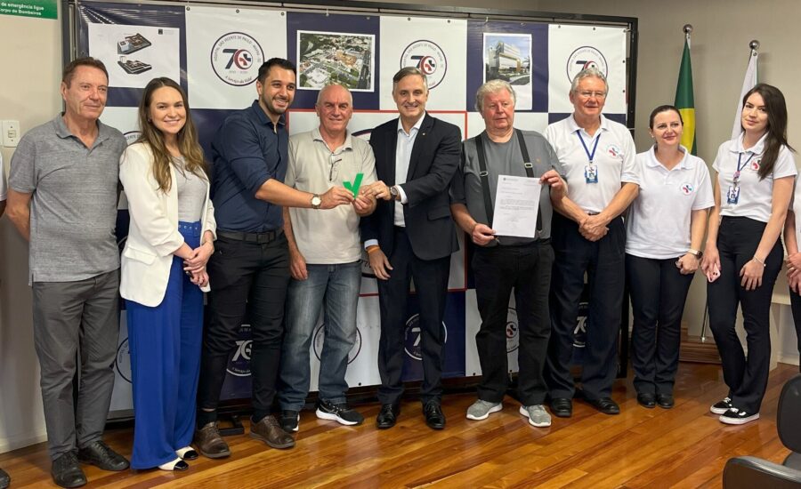 Deputado Matheus Cadorin e lideranças de Mafra