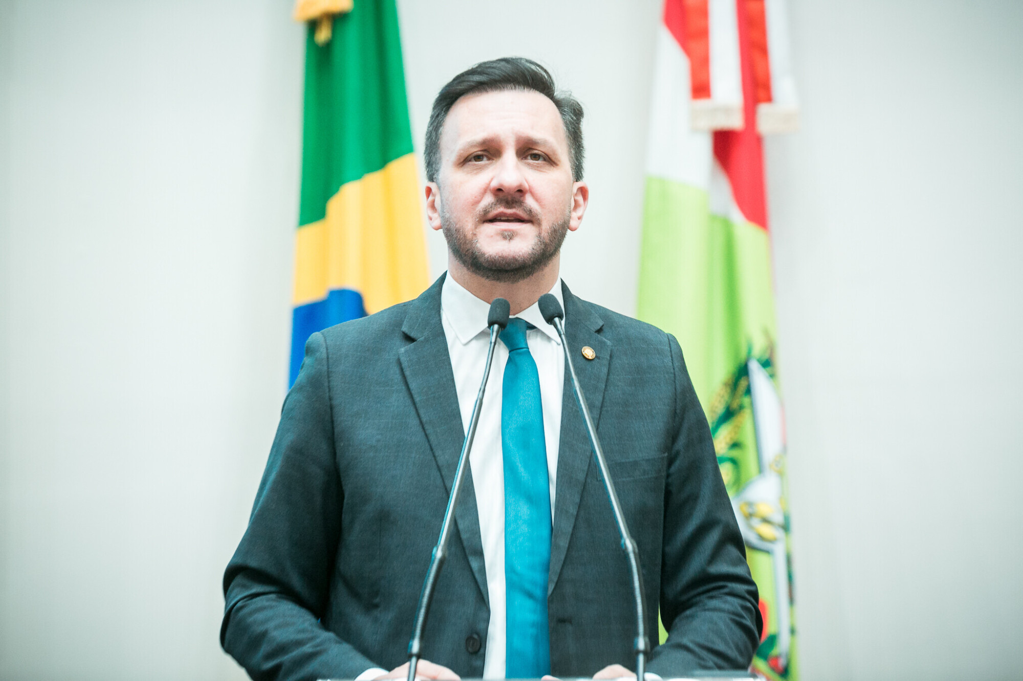 - Deputado Pepê Collaço (PP)