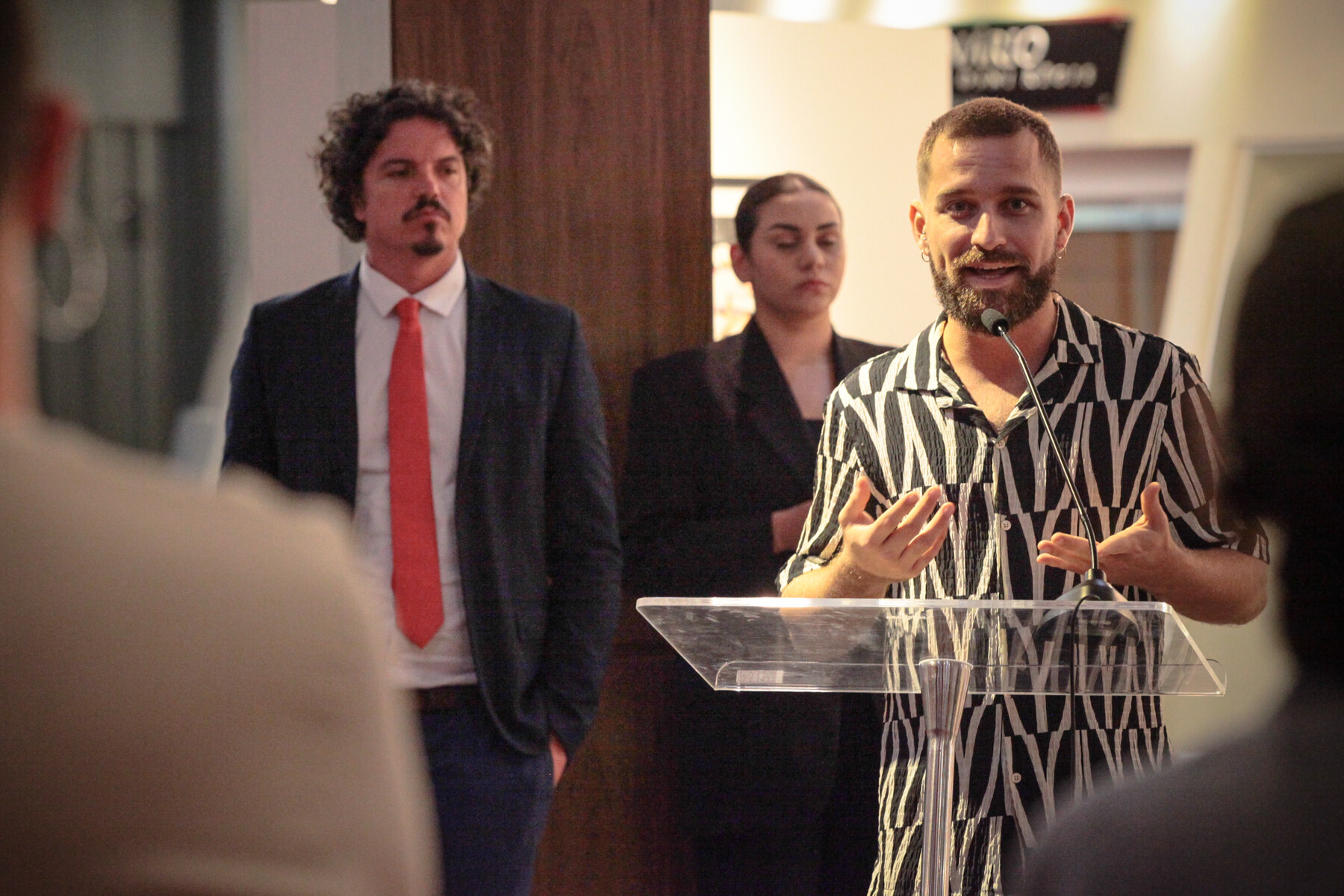 Cerimônia de Abertura da Exposição “Labareda, Labirinto” artista plástico Gabriel Villas Boas