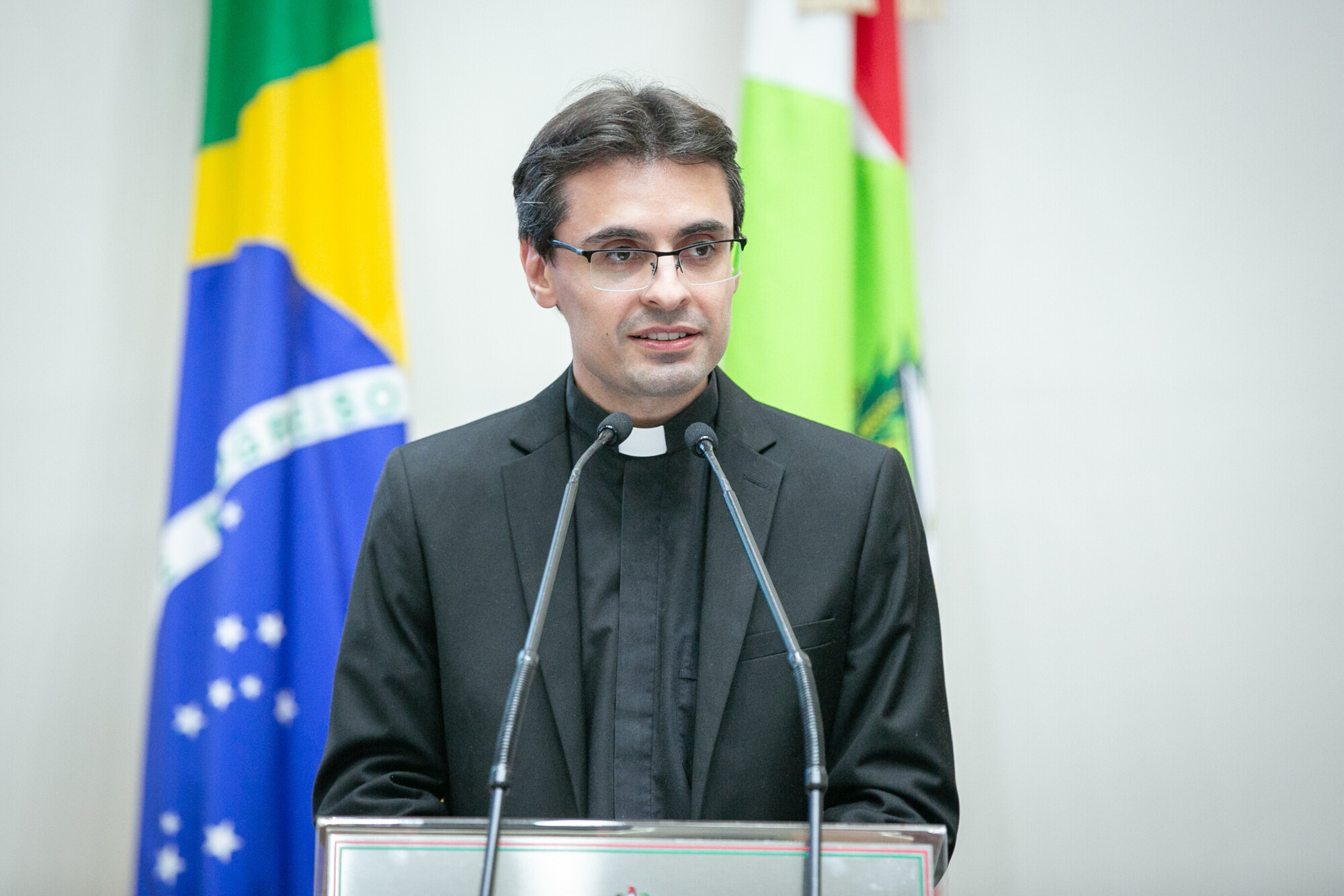 Pe. Jonas Emerim Velho