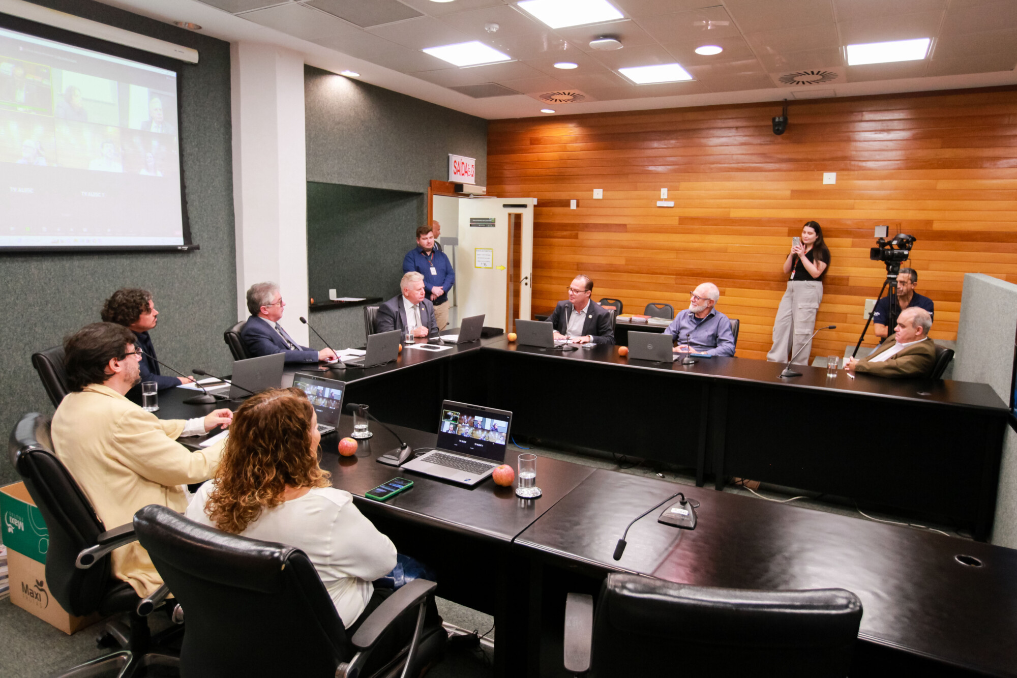 Comissão de Assuntos Municipais