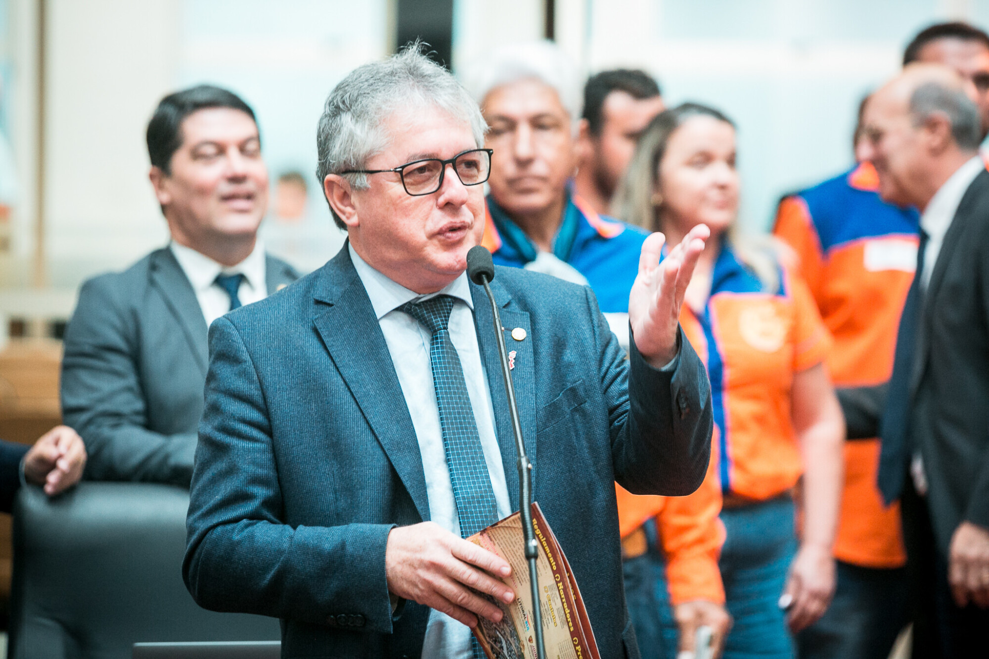 - Deputado Tiago Zilli (MDB)